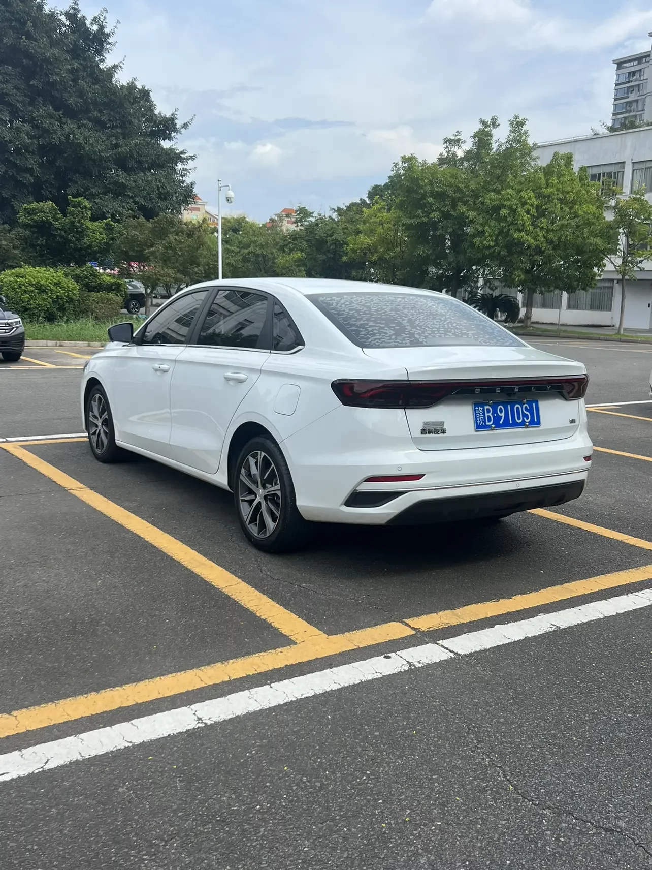 Geely emgrand