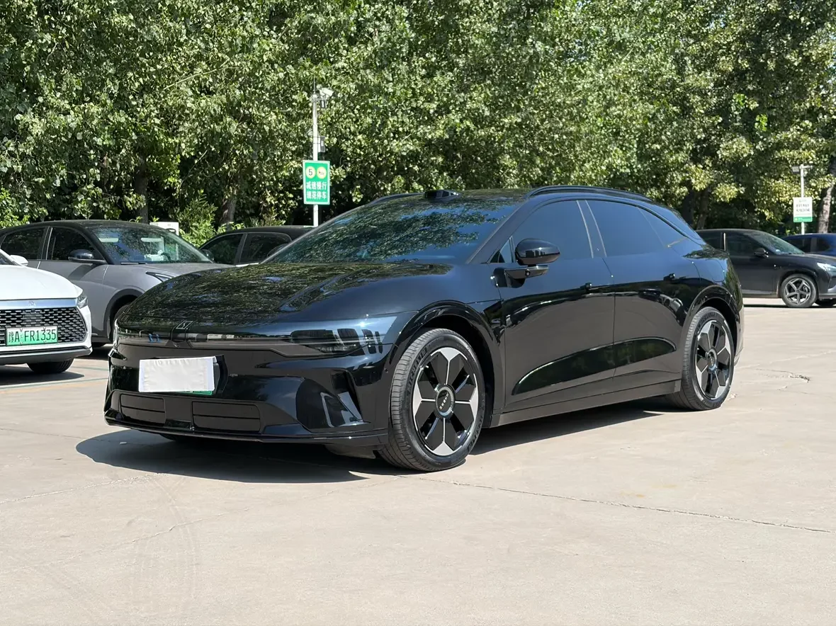 ZEEKR 007GT  из Китая