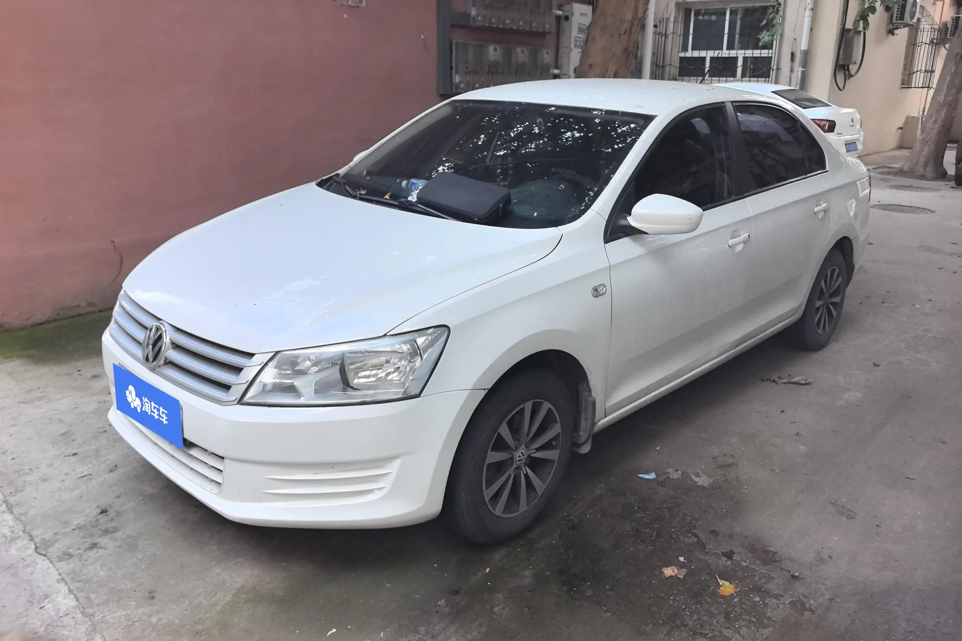 Volkswagen Santana  из Китая