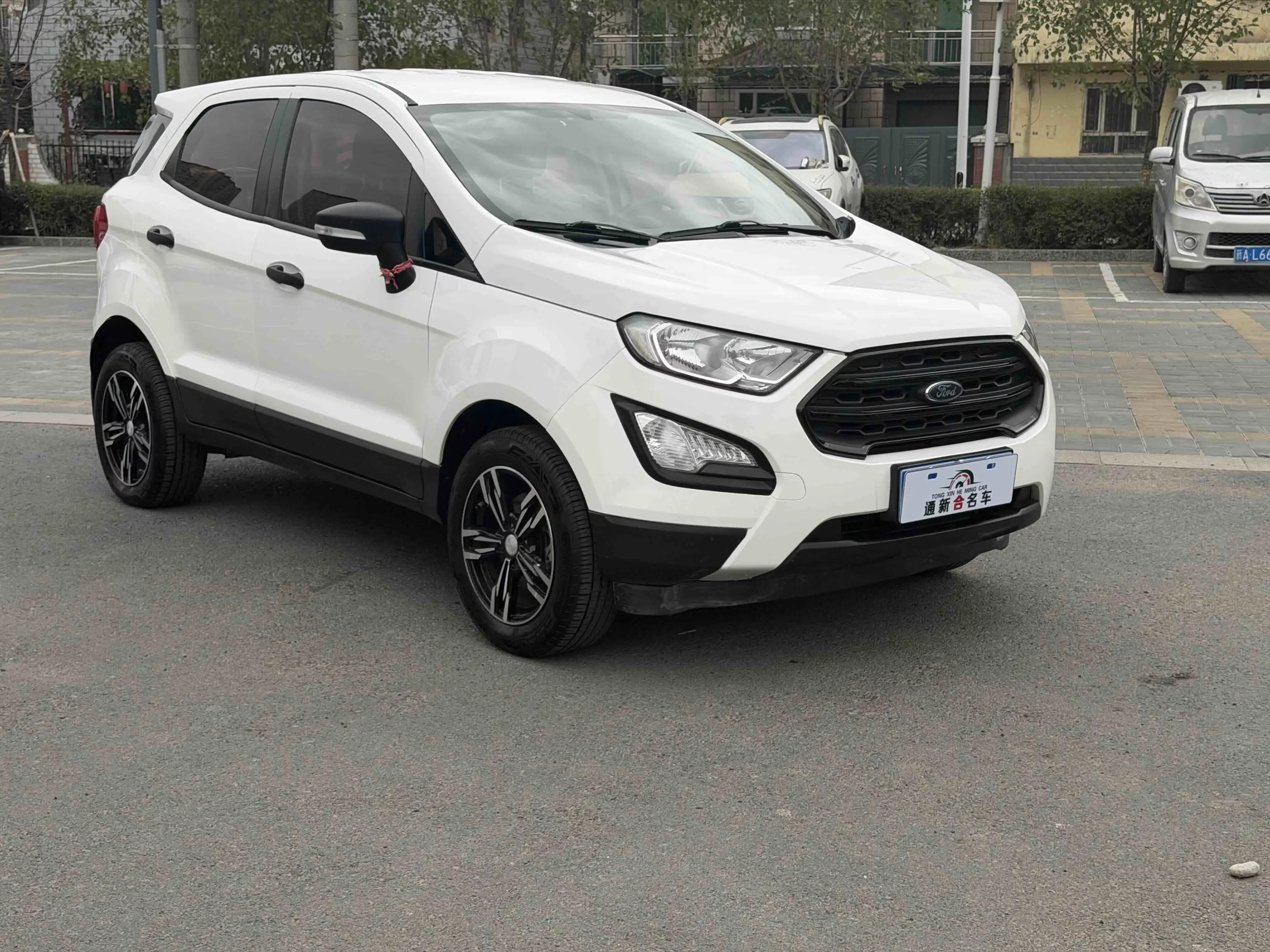 Ford Yibo