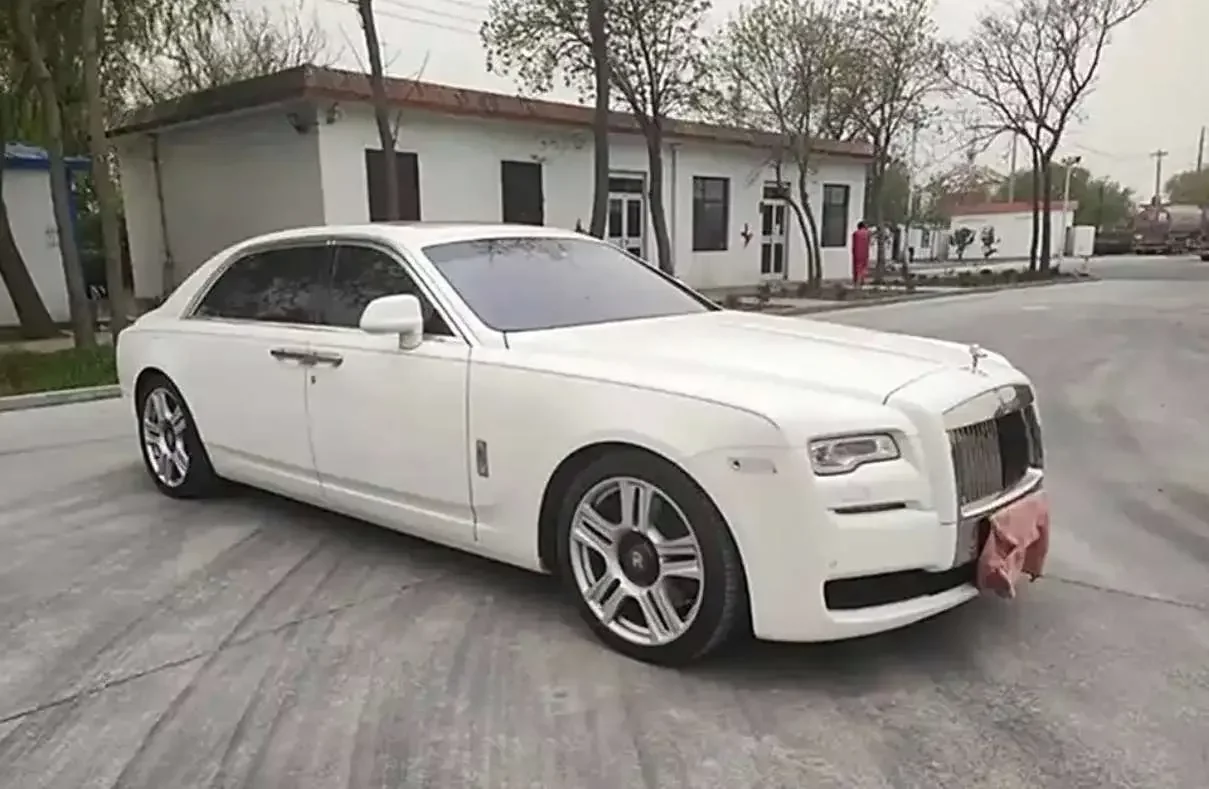 Rolls Royce Ghost  из Китая