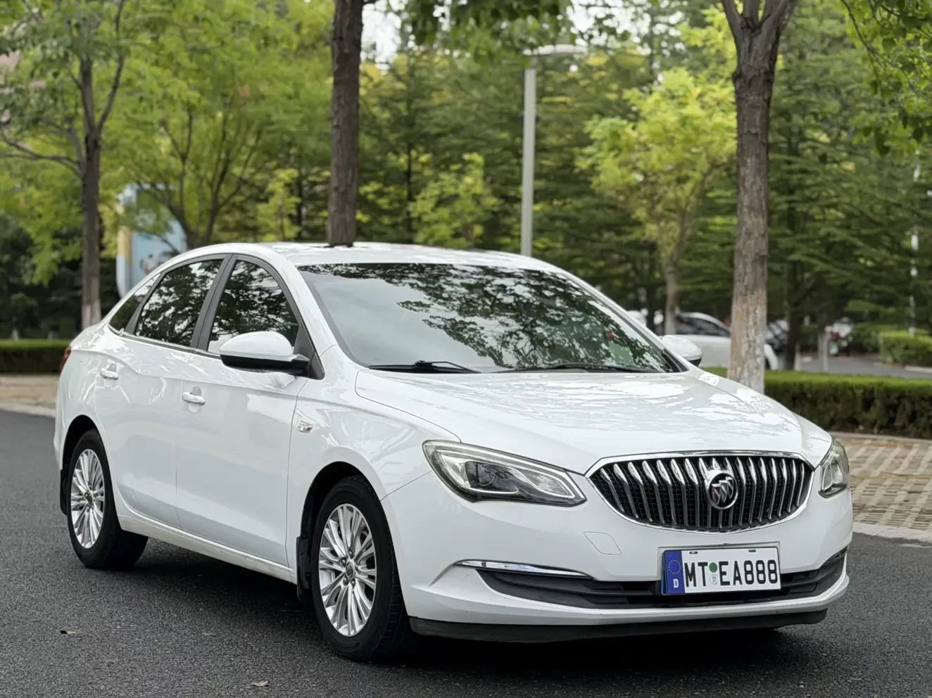 Buick Yinglang