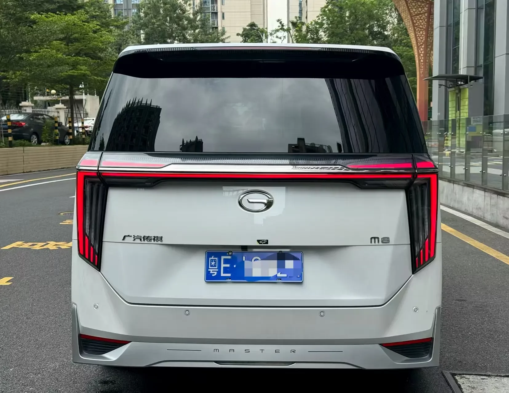 GAC Trumpchi M8