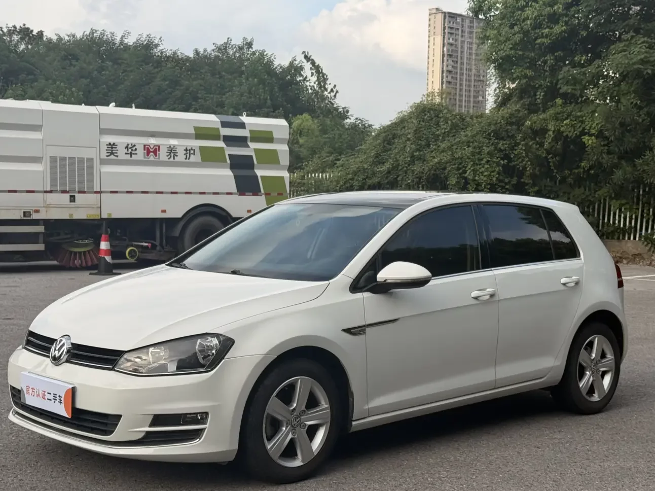 Volkswagen golf