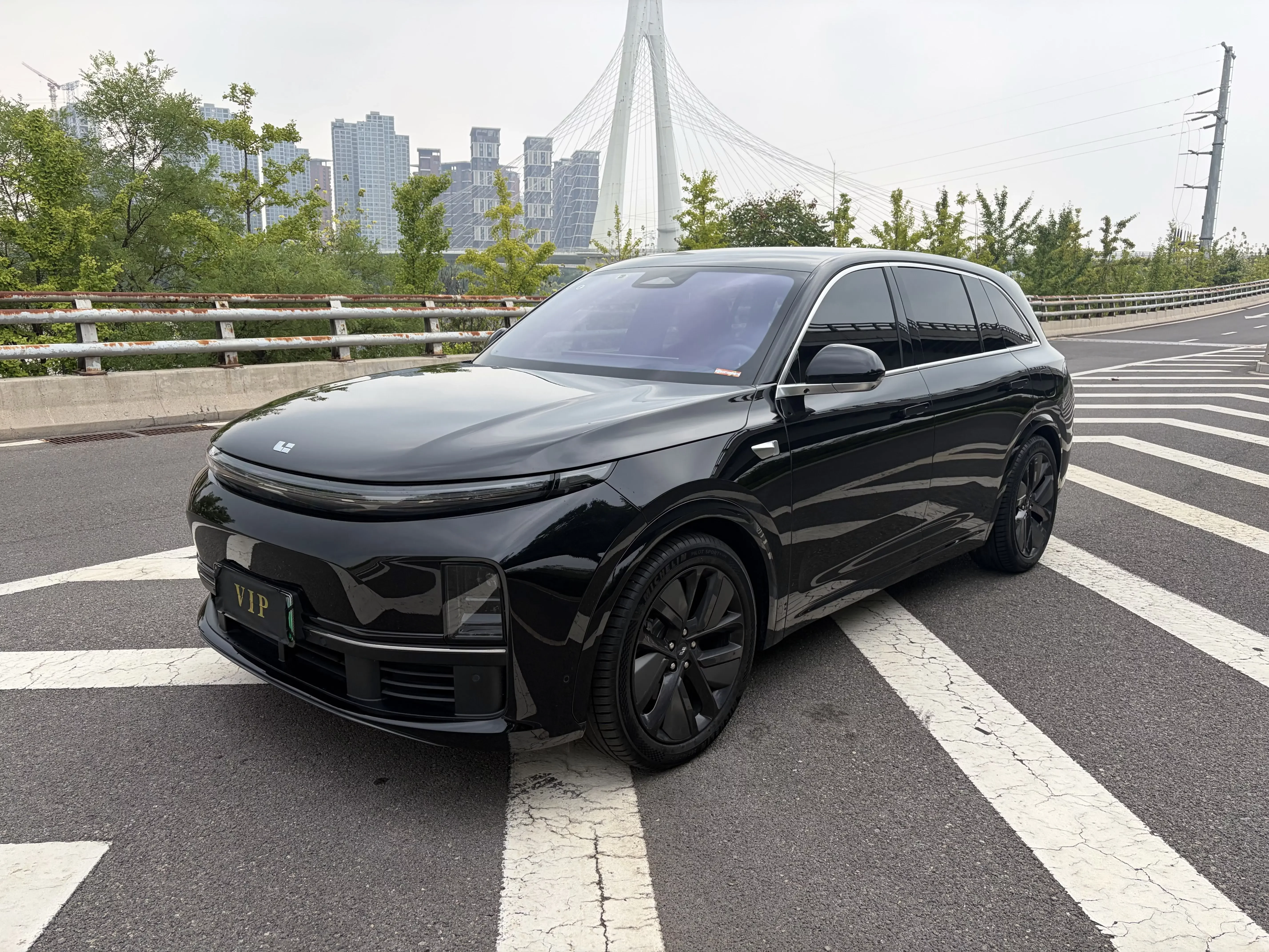 Lixiang L7