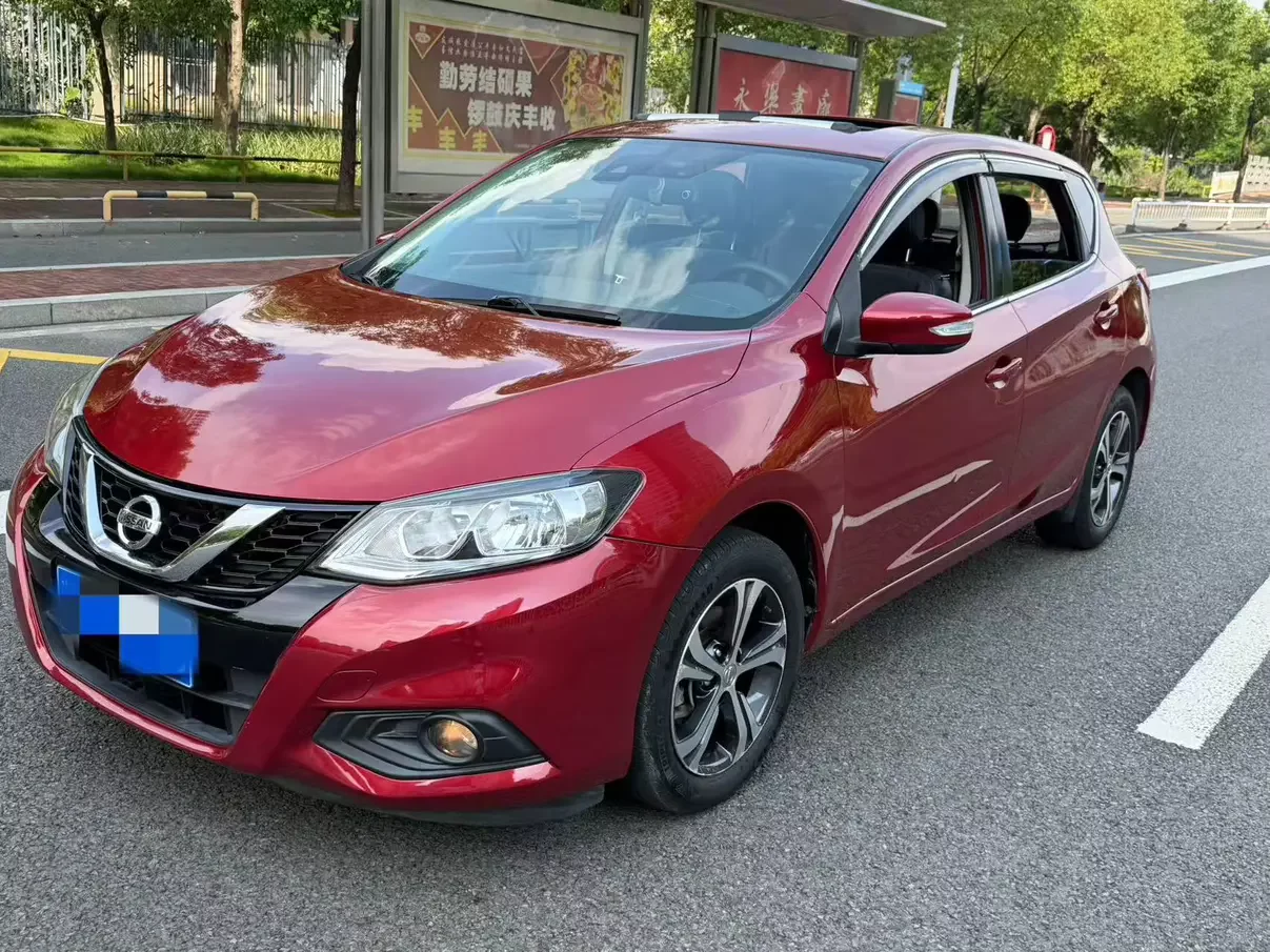 Nissan Tiida