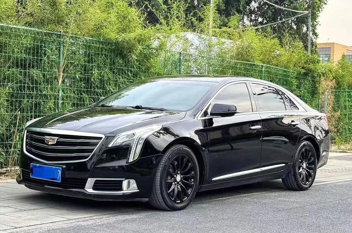 Cadillac XTS  из Китая