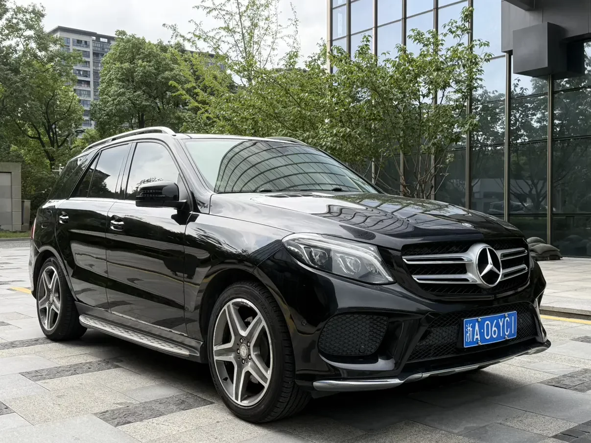 Mercedes-Benz GLE (Imported)