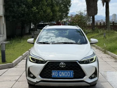 Toyota Yaris L