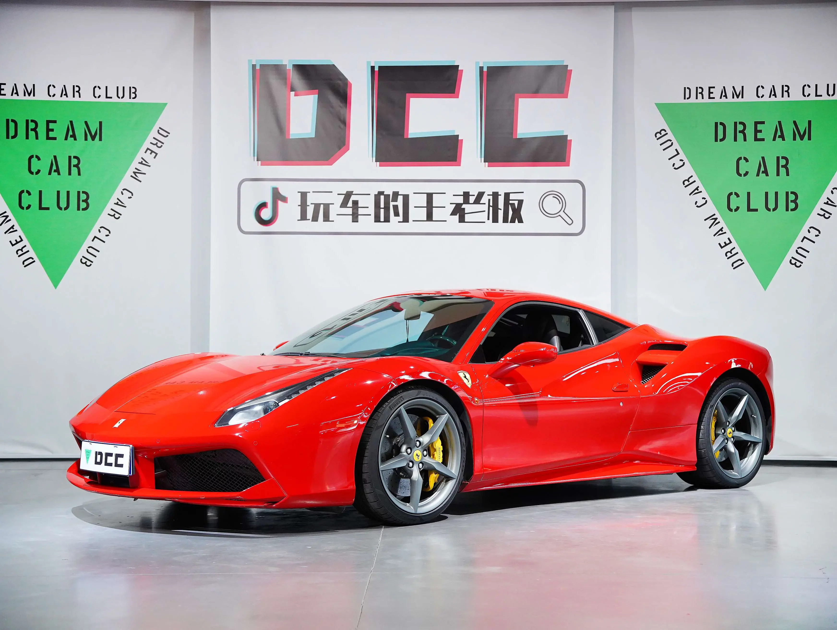 Ferrari 488  из Китая