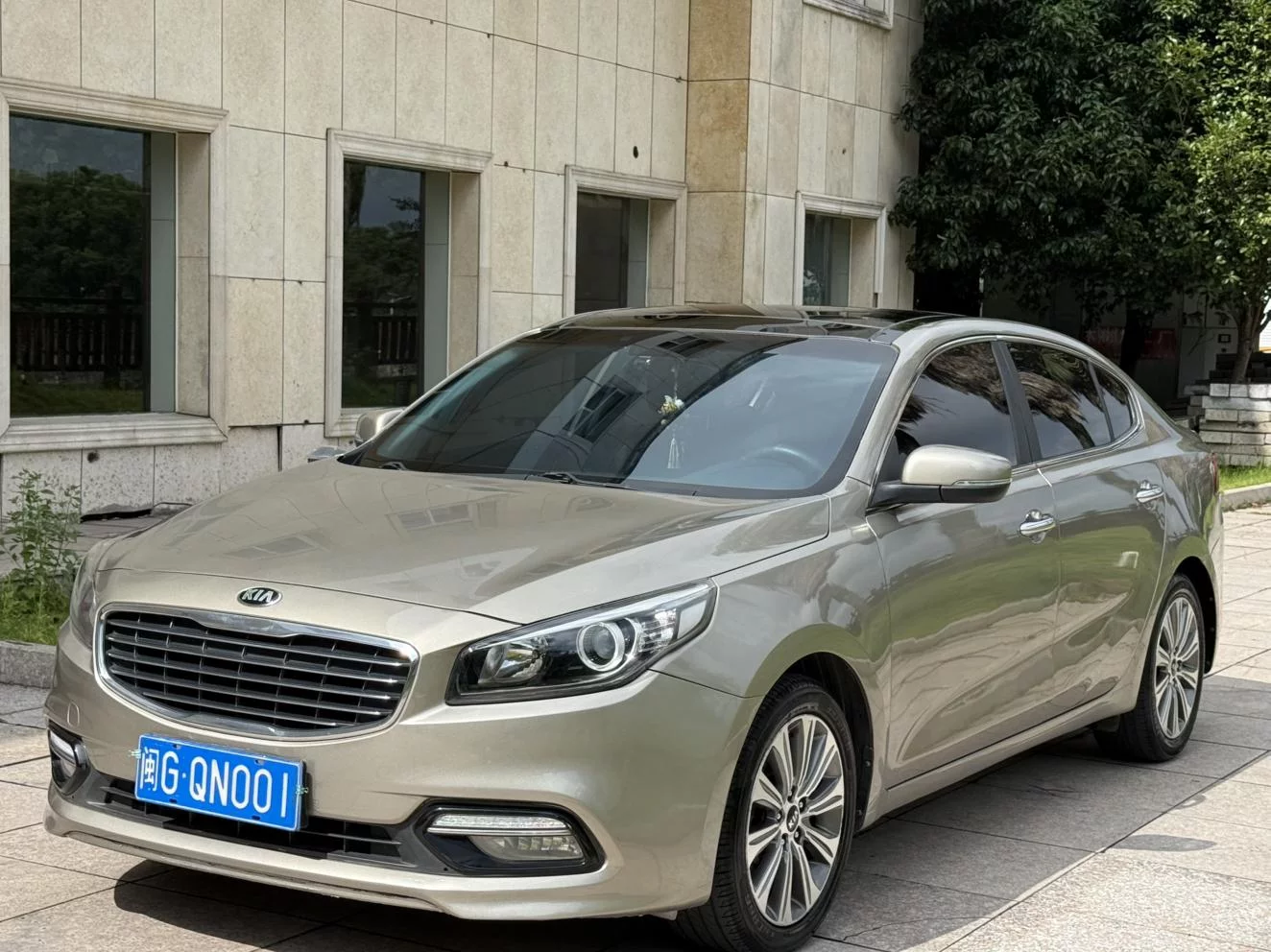 Kia K4  из Китая
