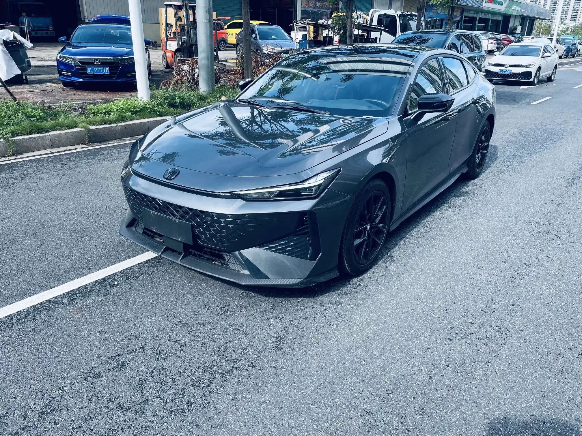 Changan UNI-V