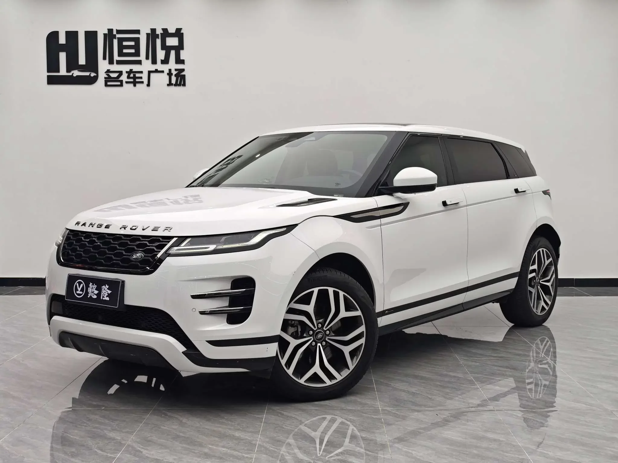 Land Rover Range Rover Evoque  из Китая