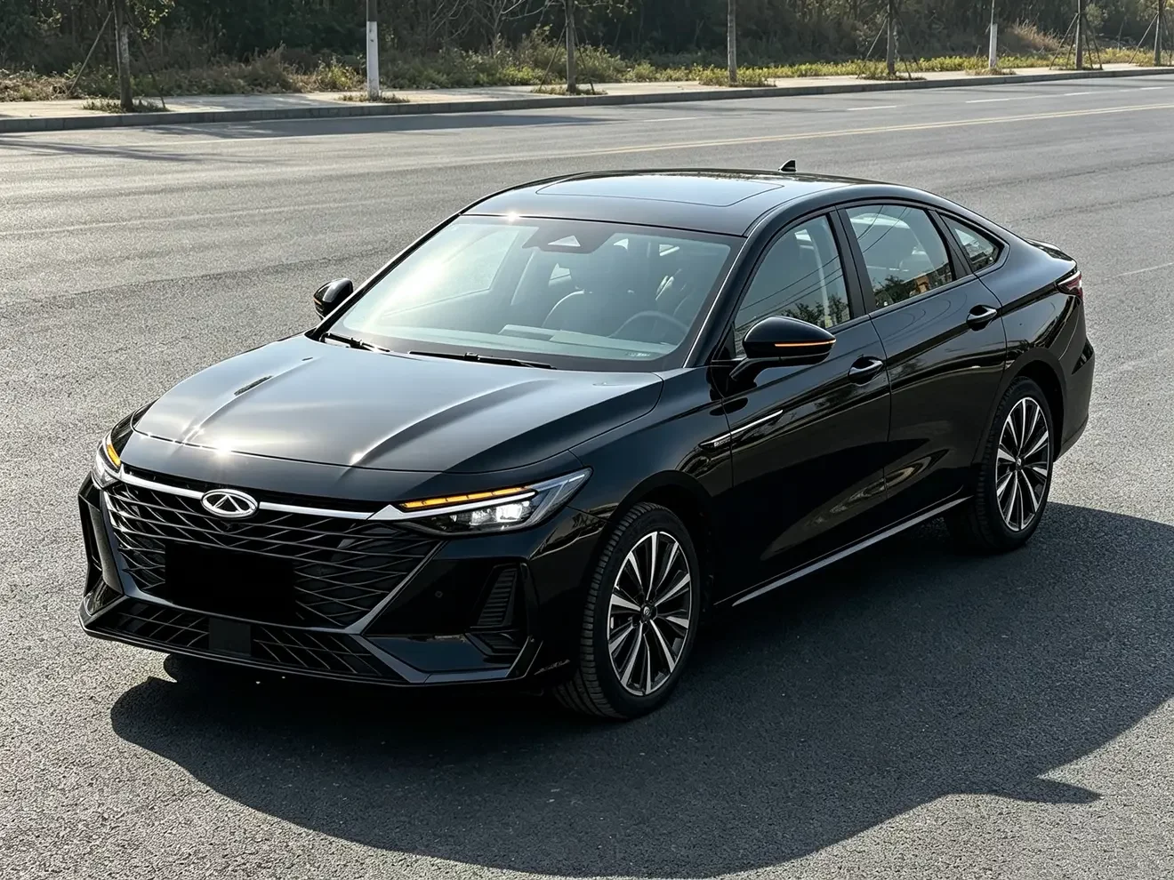 Chery Arrizo 8  из Китая