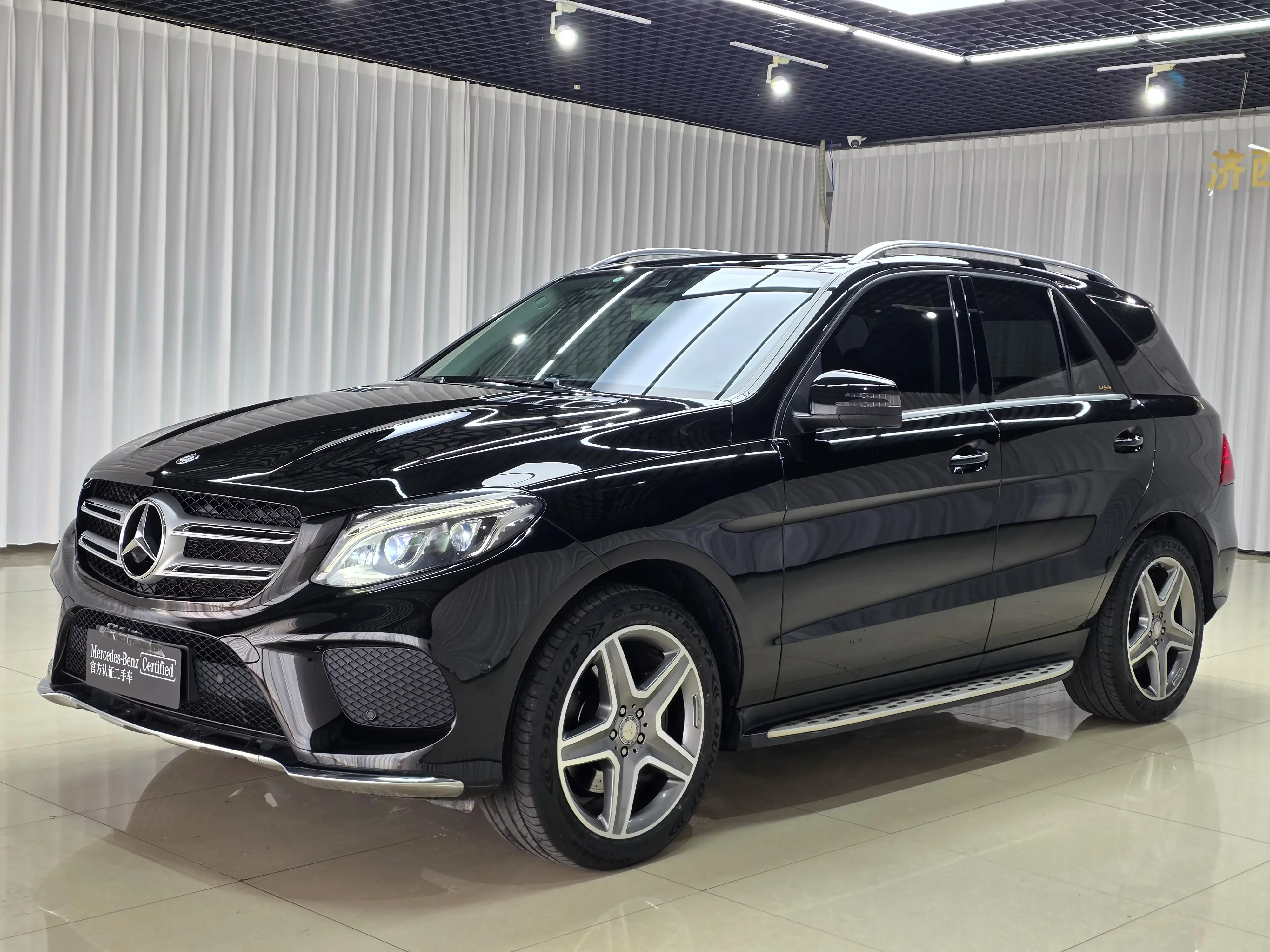 Mercedes-Benz GLE (Imported)
