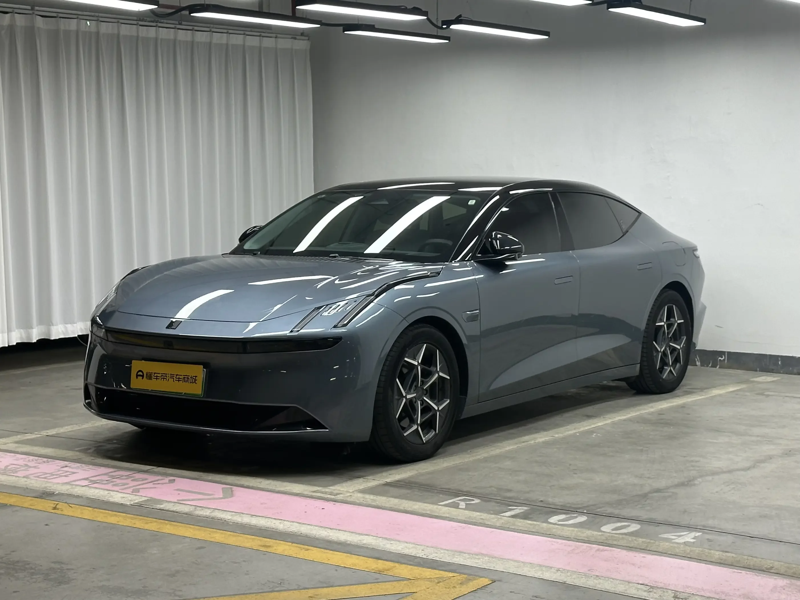 Lynk & Co Z10