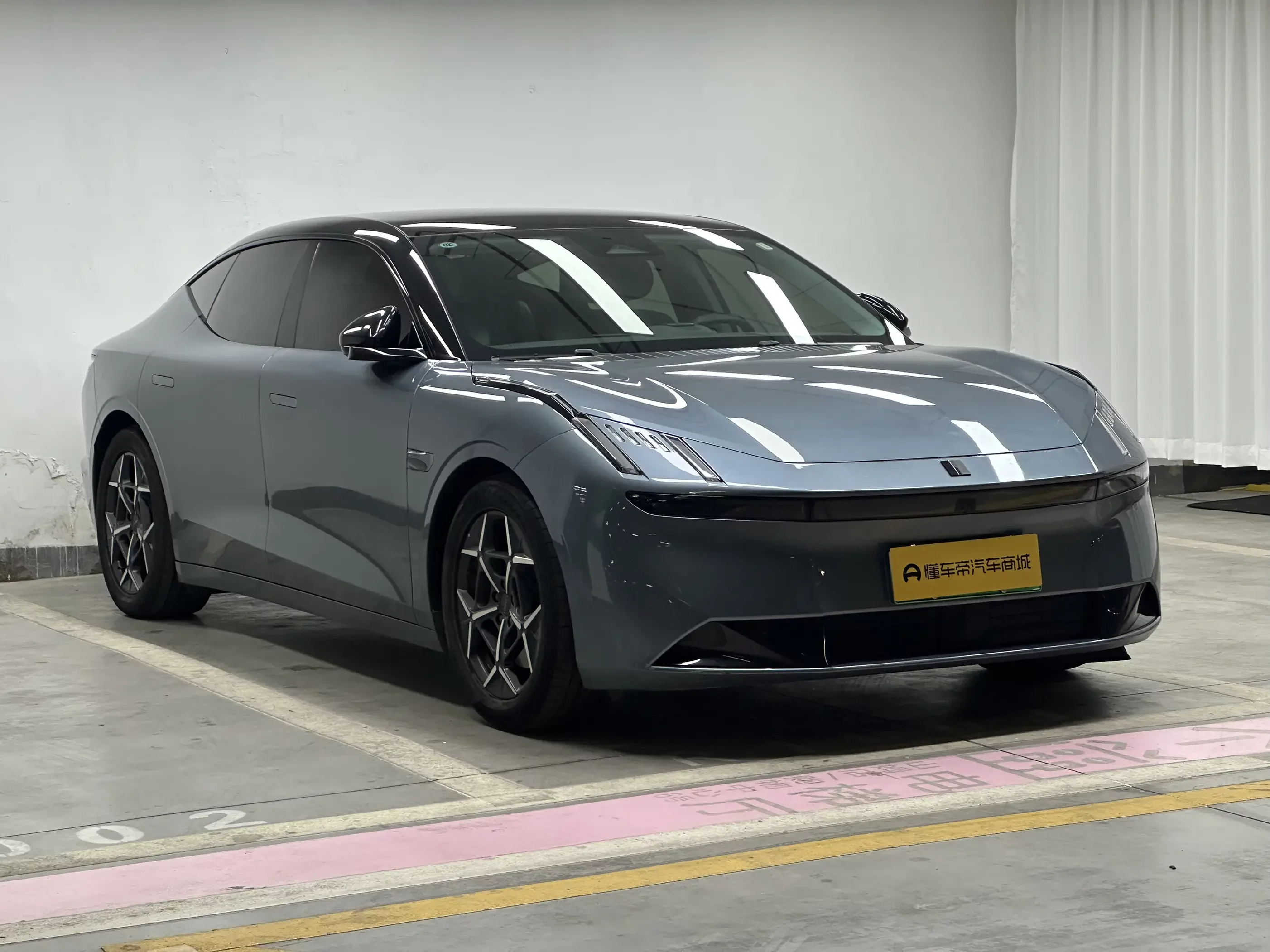 Lynk & Co Z10
