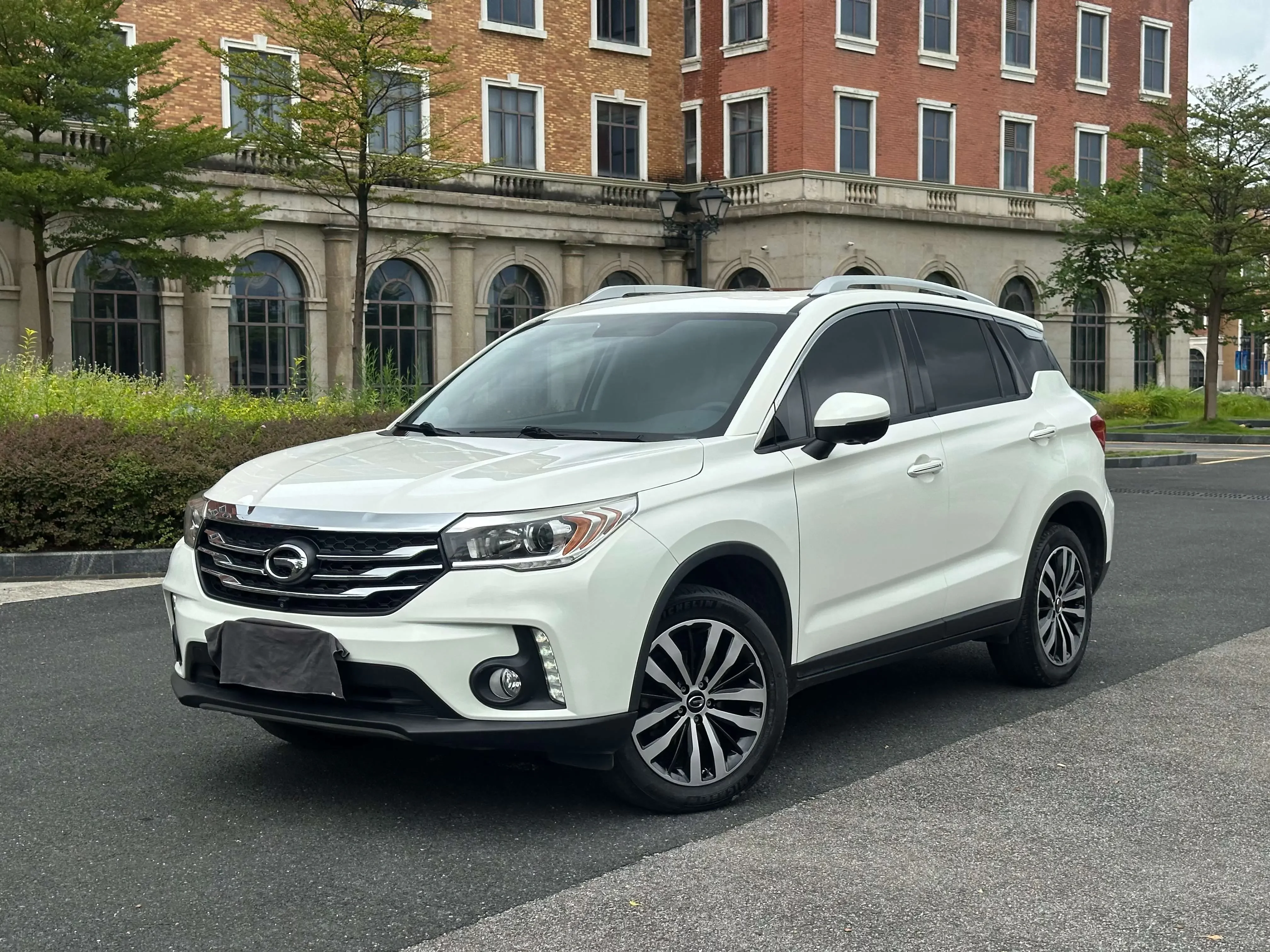 GAC Trumpchi GS4