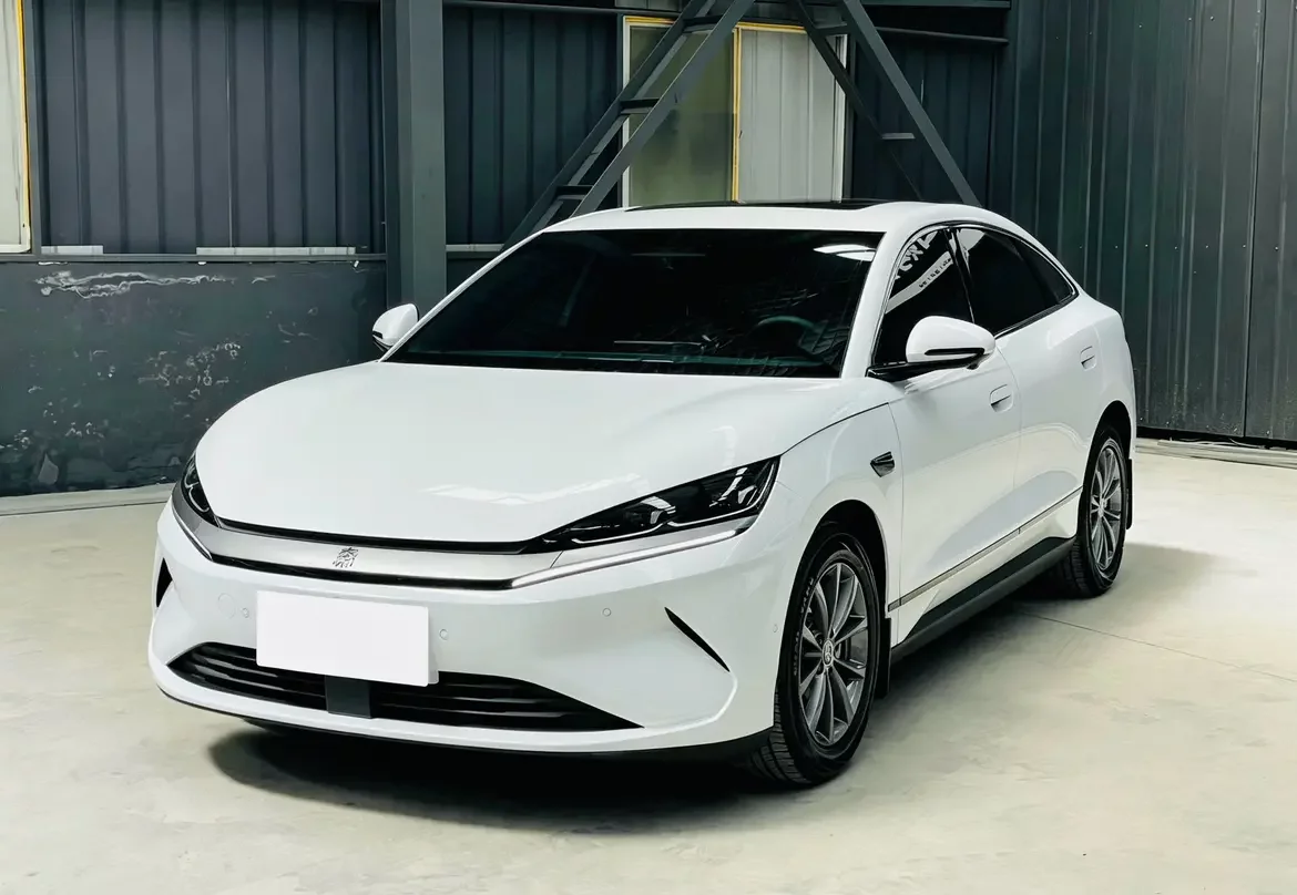 BYD Qin L EV