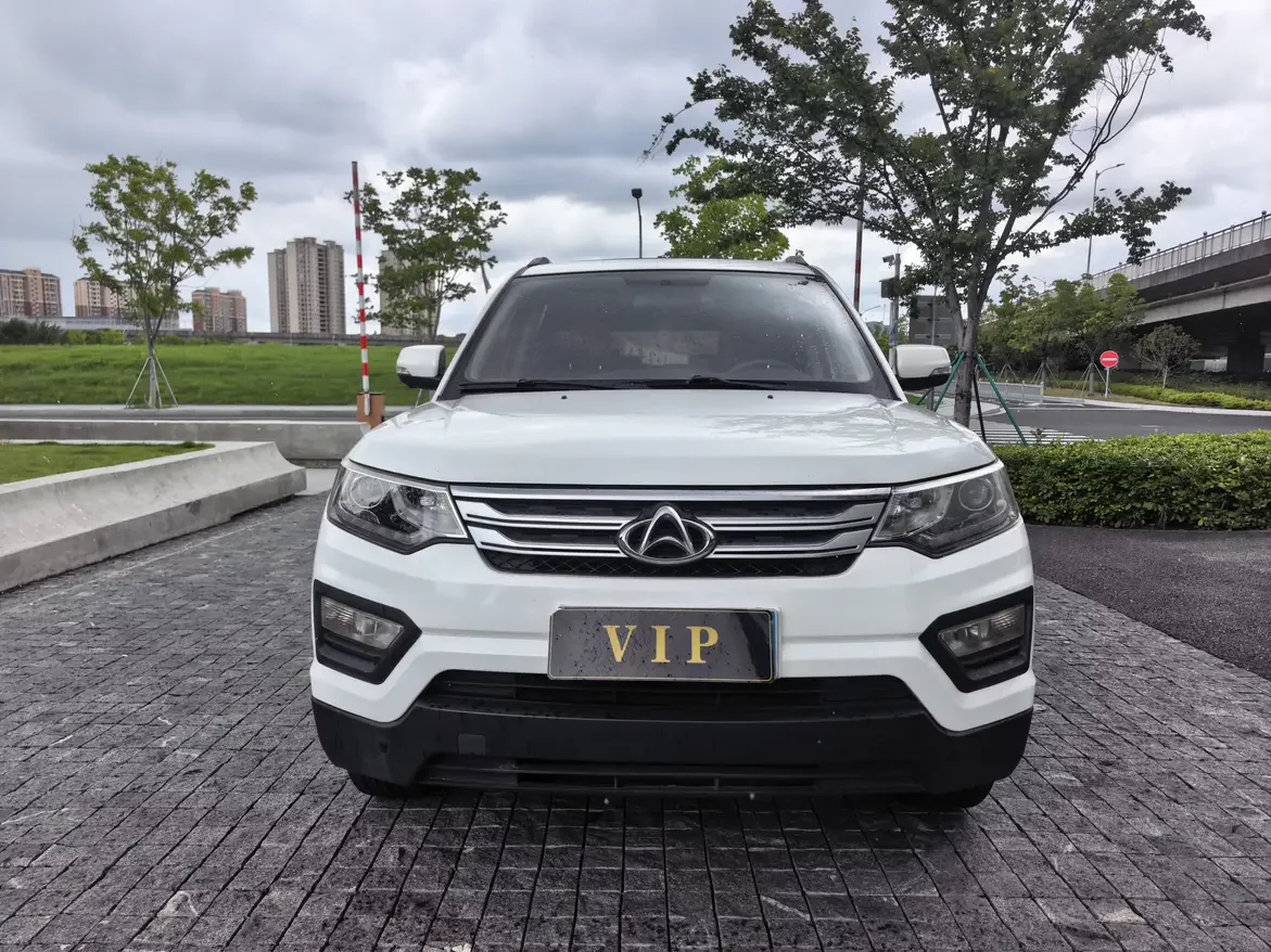 Oshan Changan Auchan CX70  из Китая