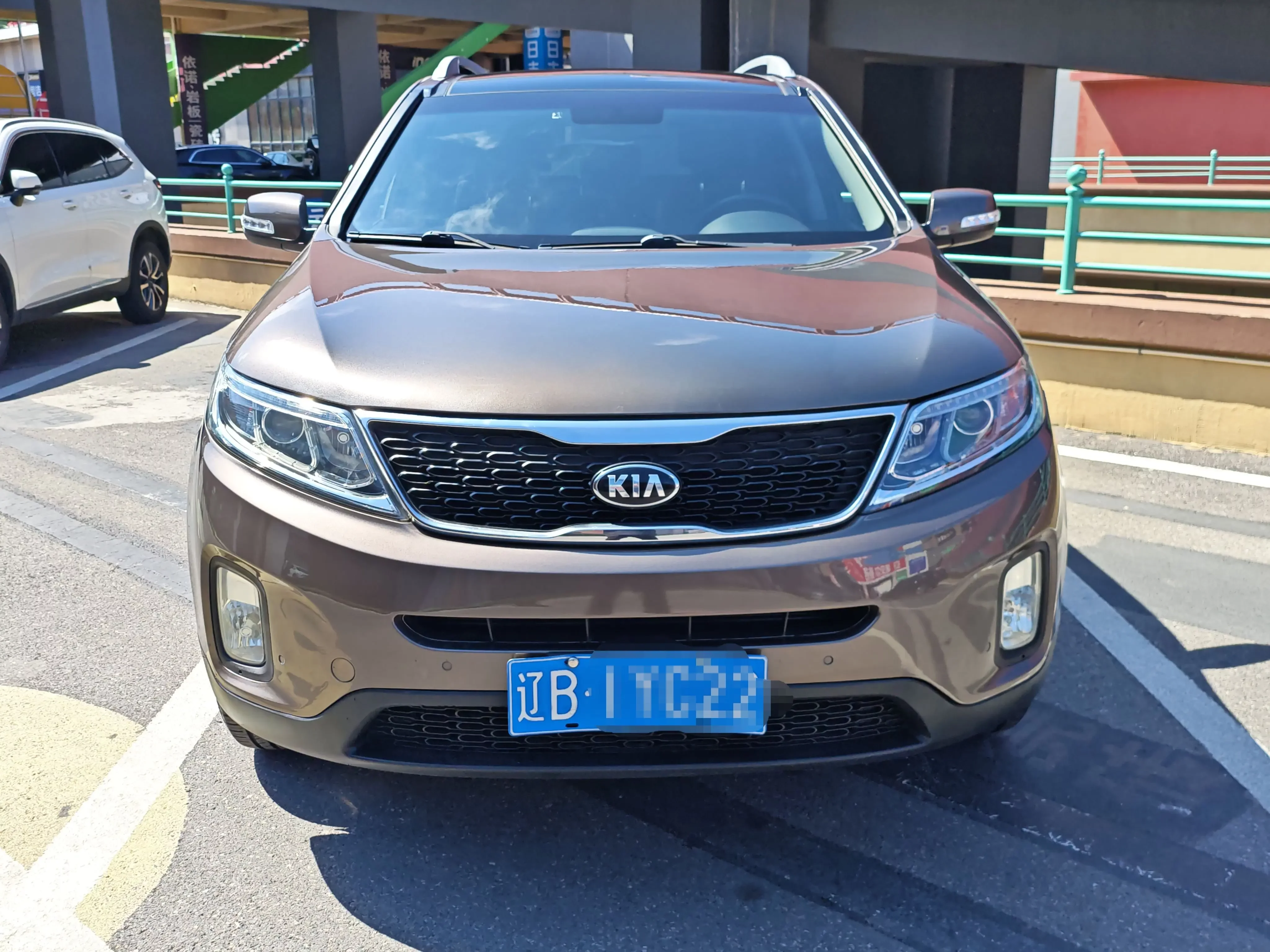 Kia sorento  из Китая