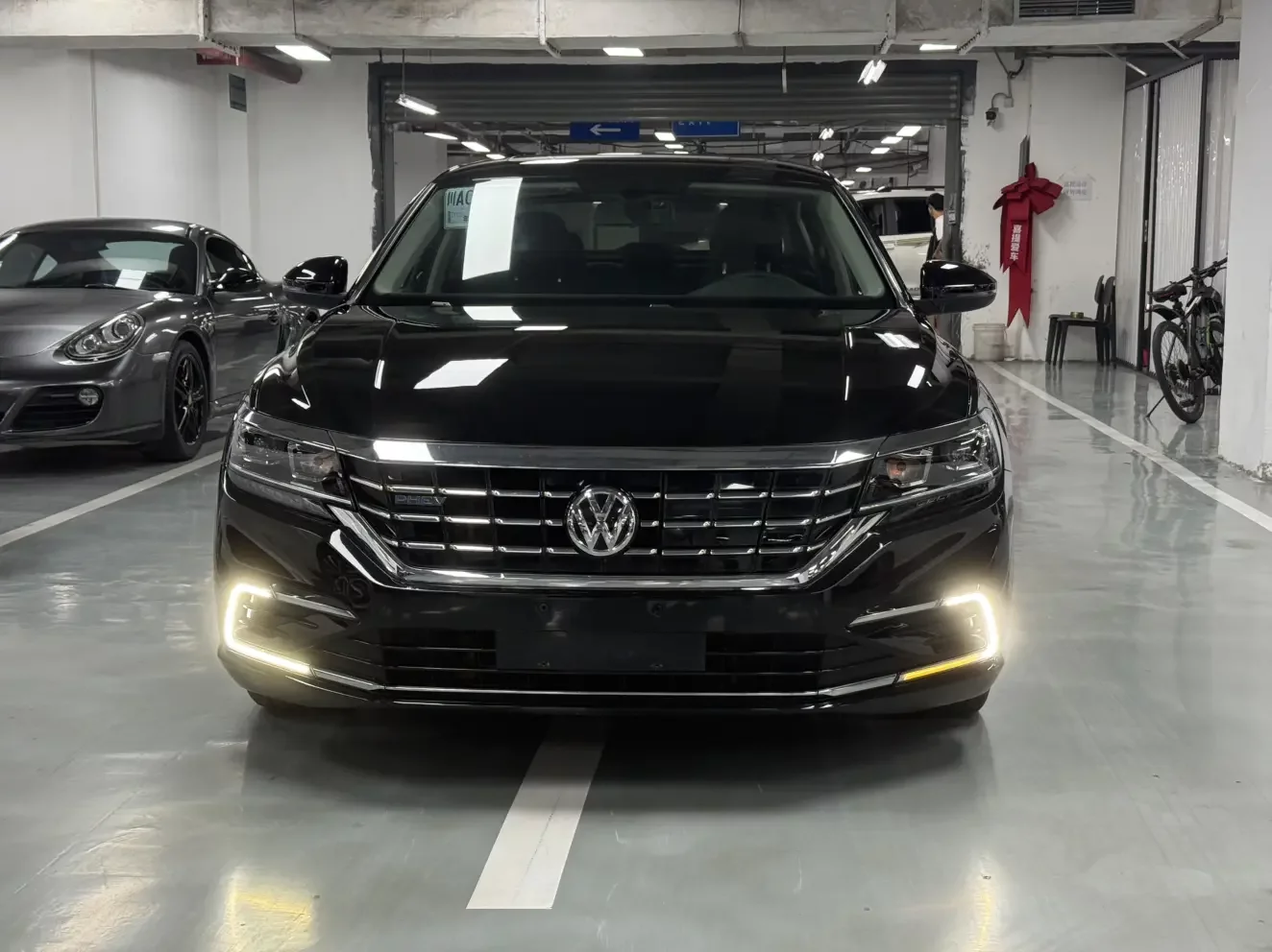 Volkswagen Passat PHEV  из Китая