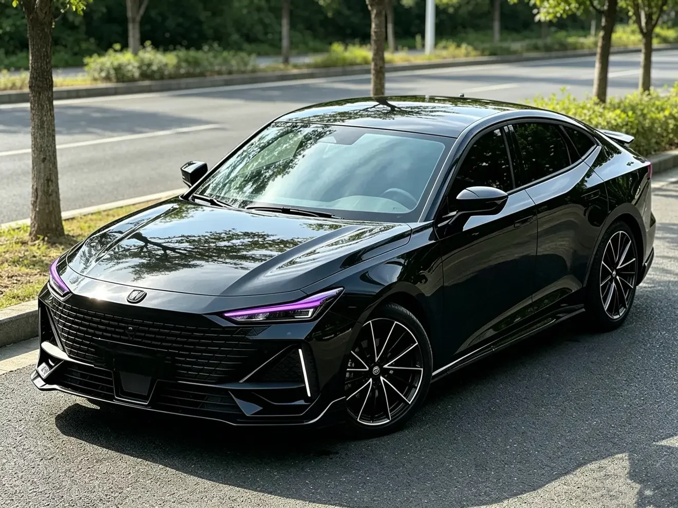 Changan UNI-V