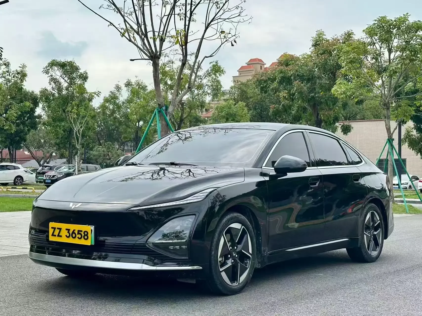 Wuling Starlight EV  из Китая