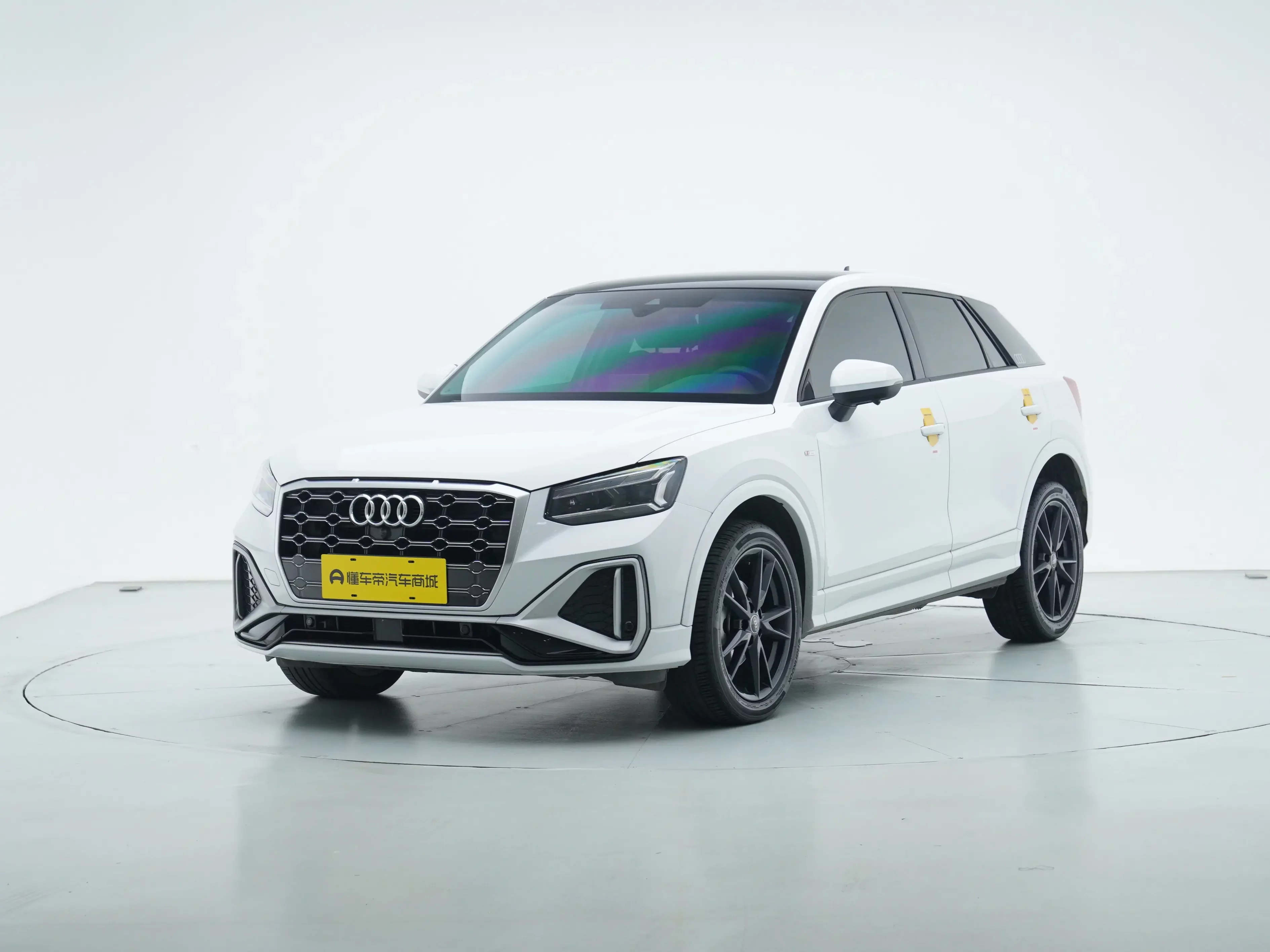 Audi Q2L