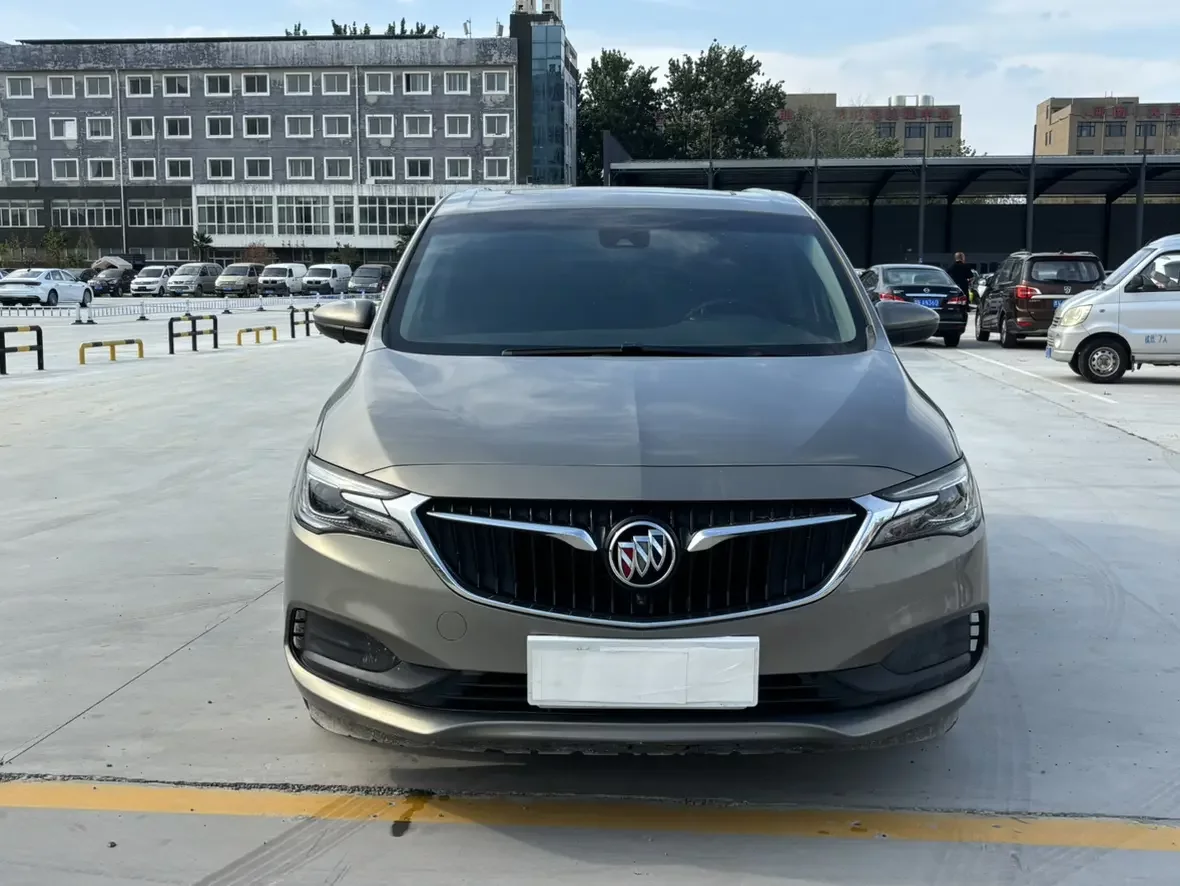 Buick GL6