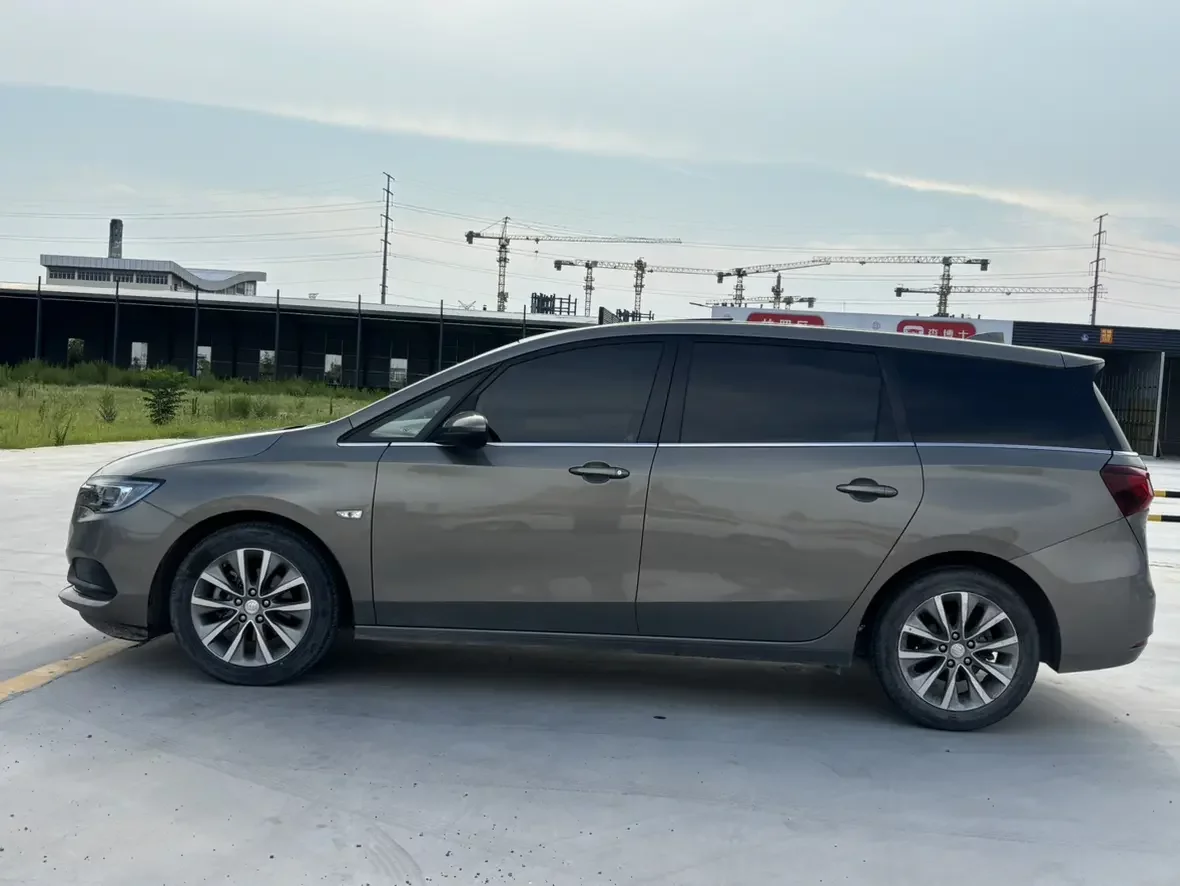 Buick GL6