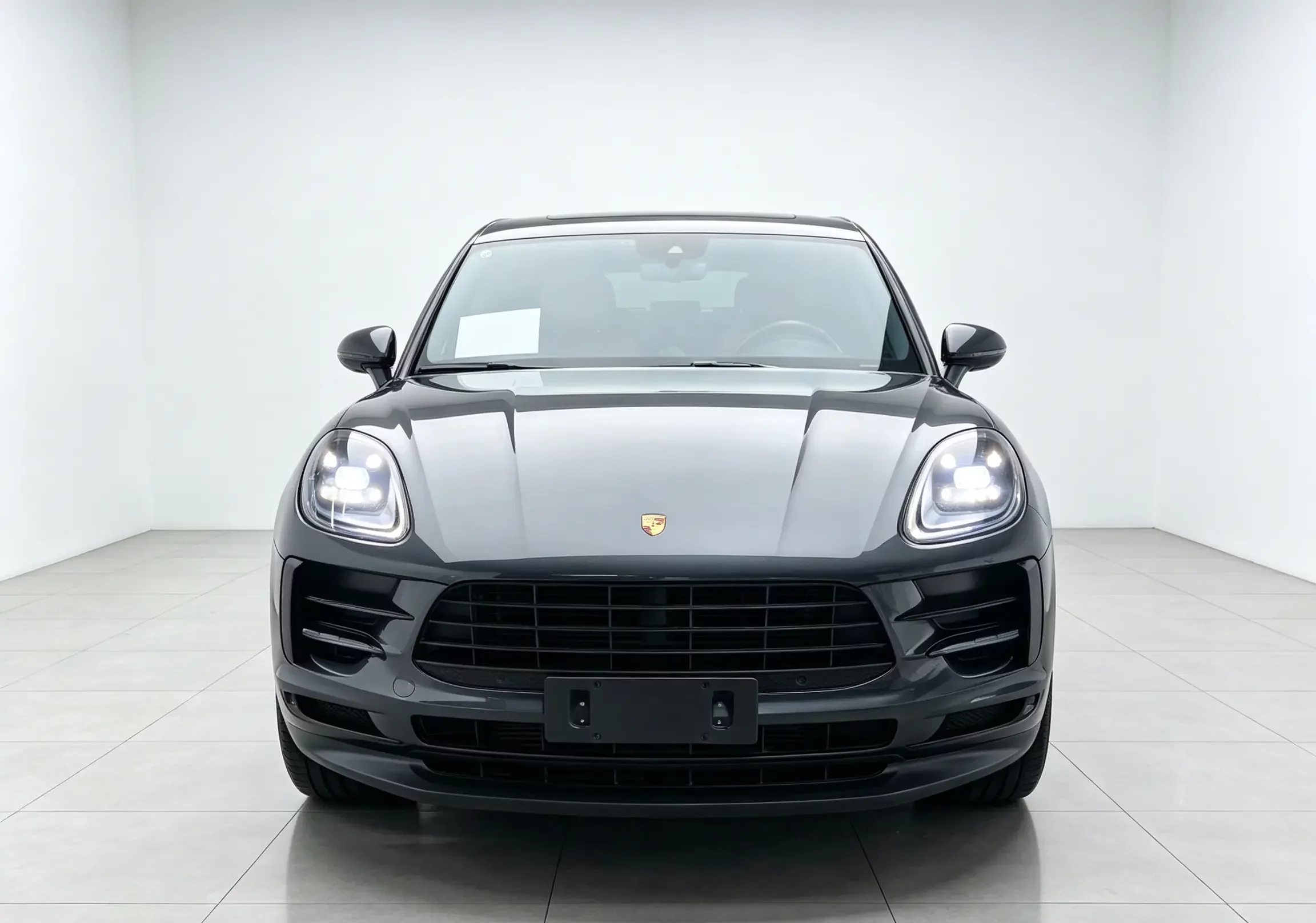 Porsche Macan  из Китая