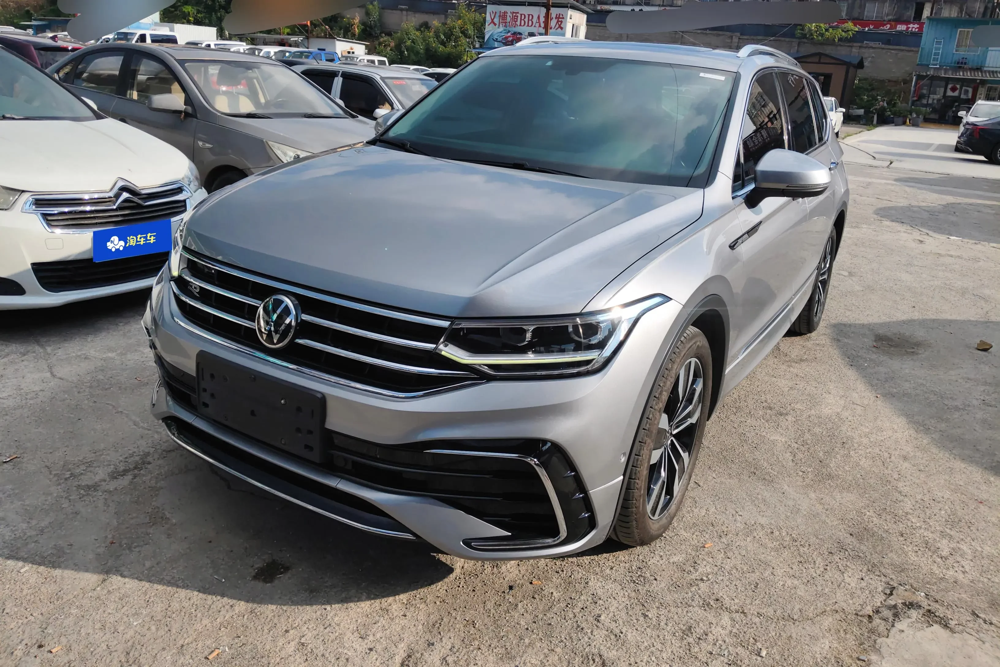 Volkswagen Tiguan L