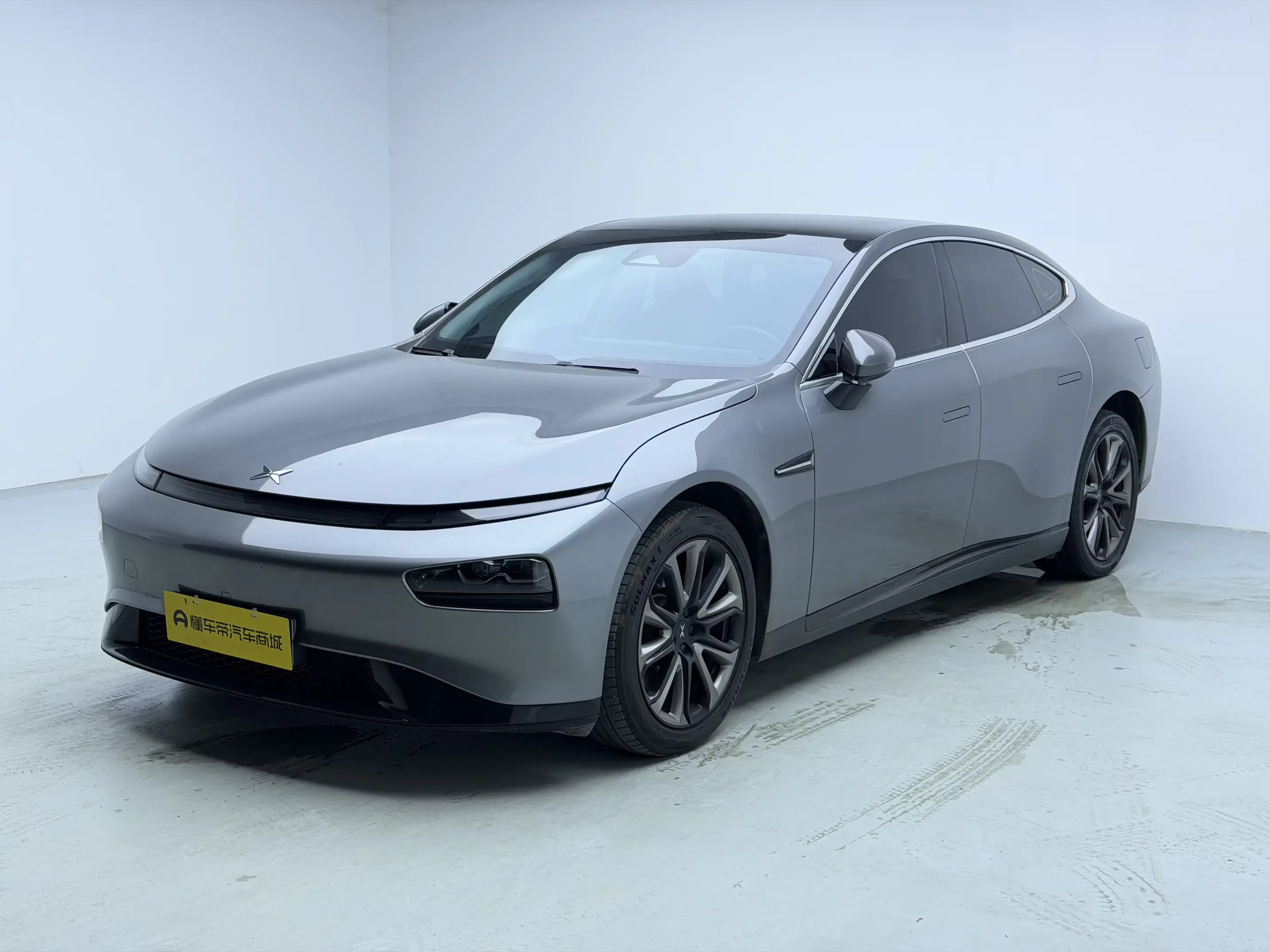 Xpeng P7