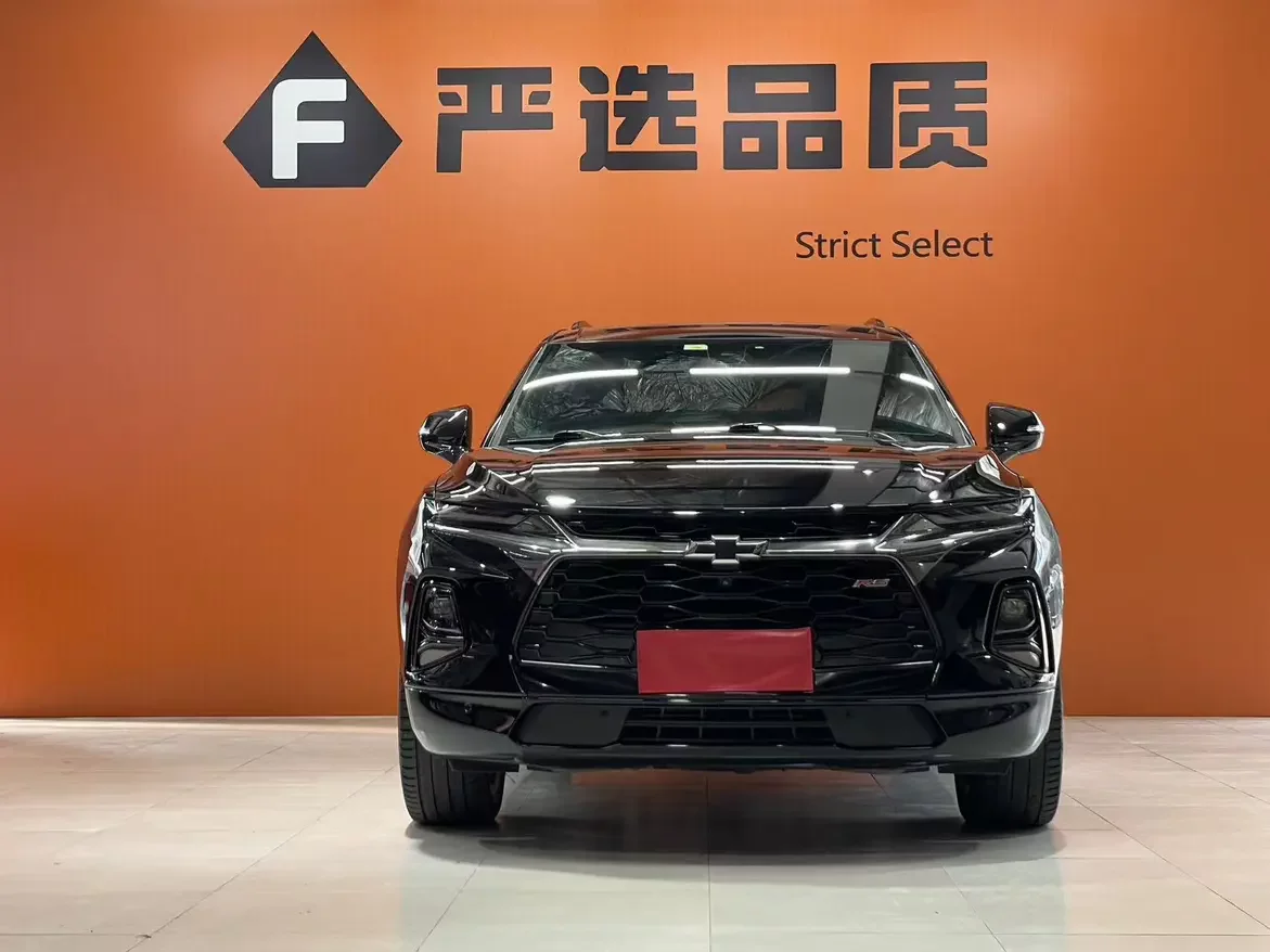 Chevrolet pioneer  из Китая