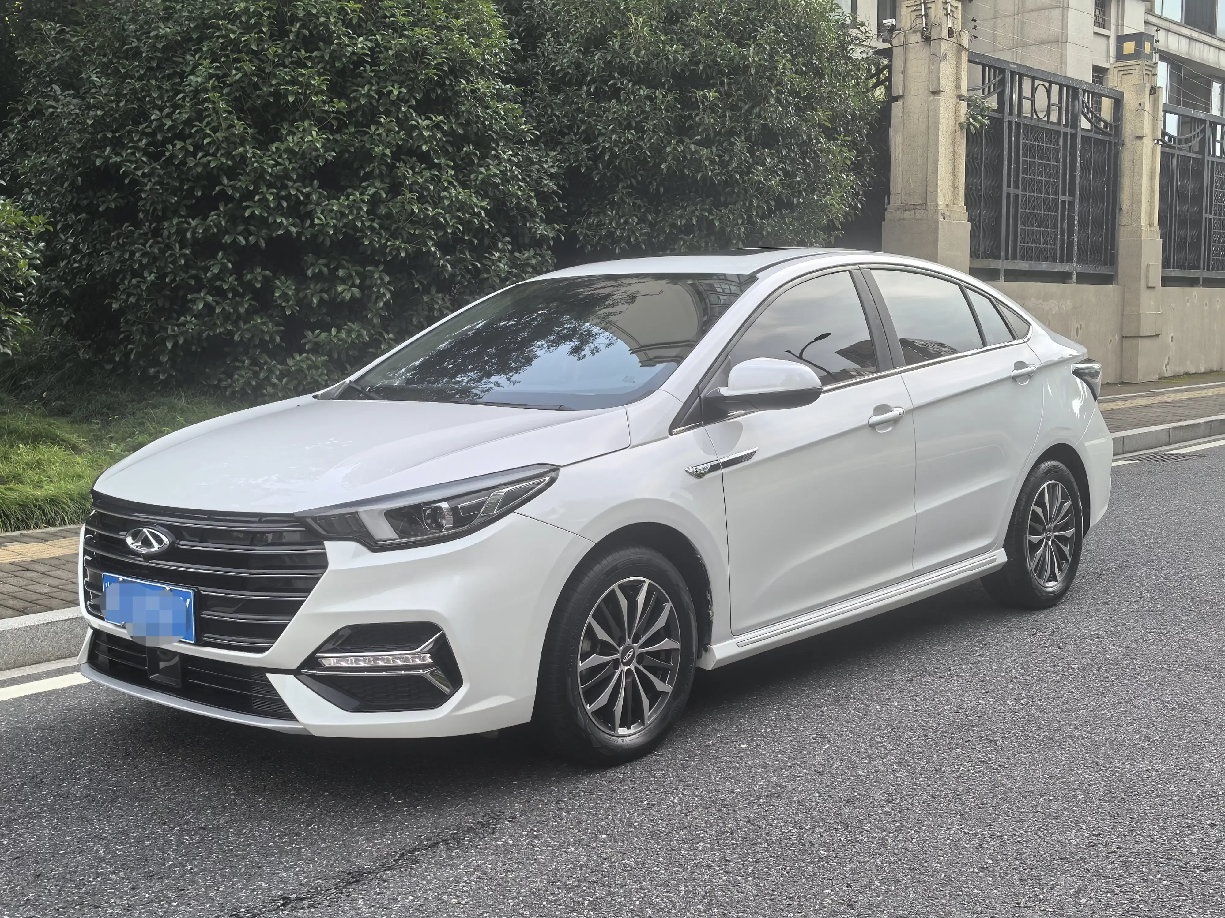 Omoda S5