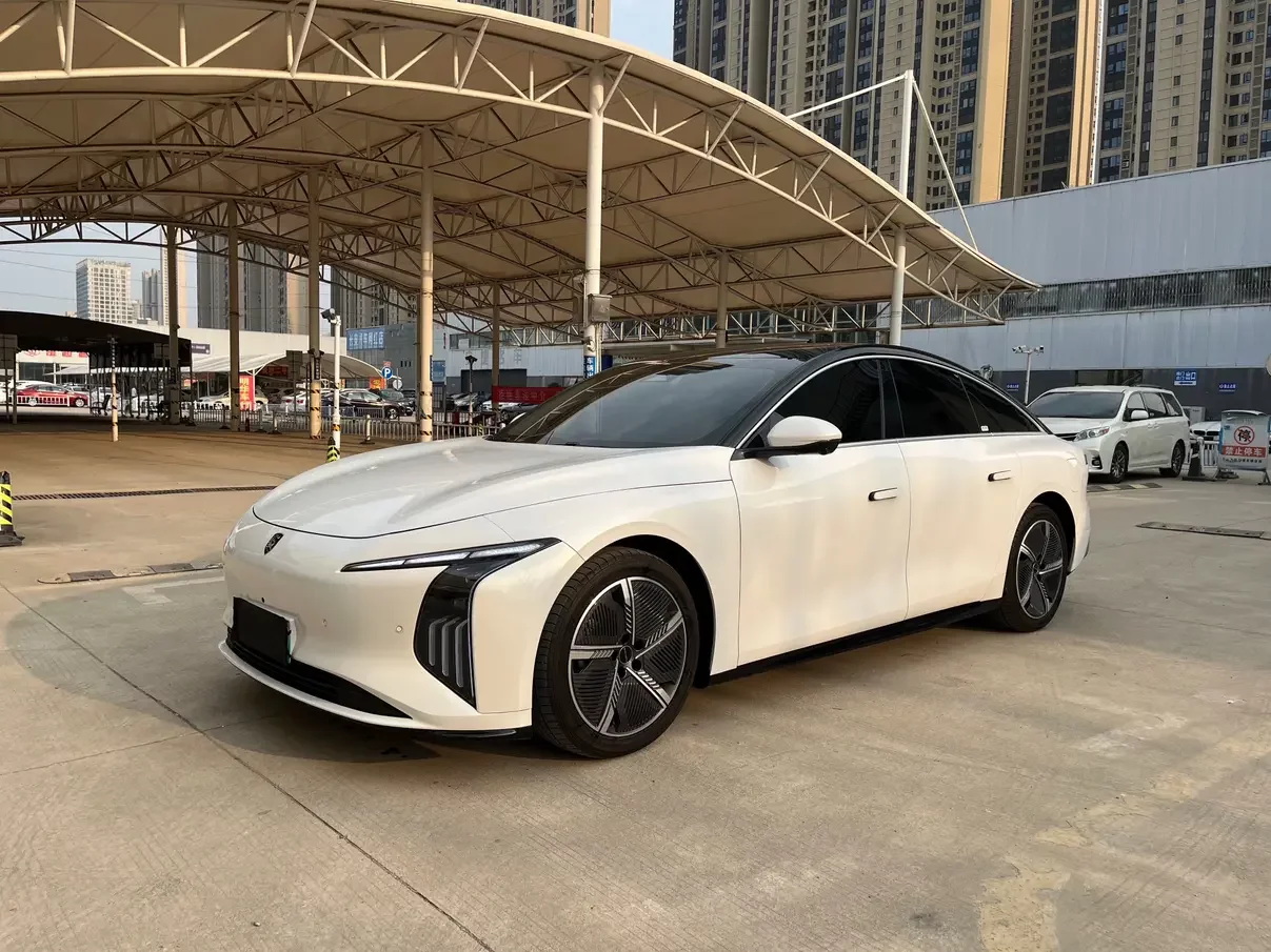 Forthing Xinghai S7  из Китая