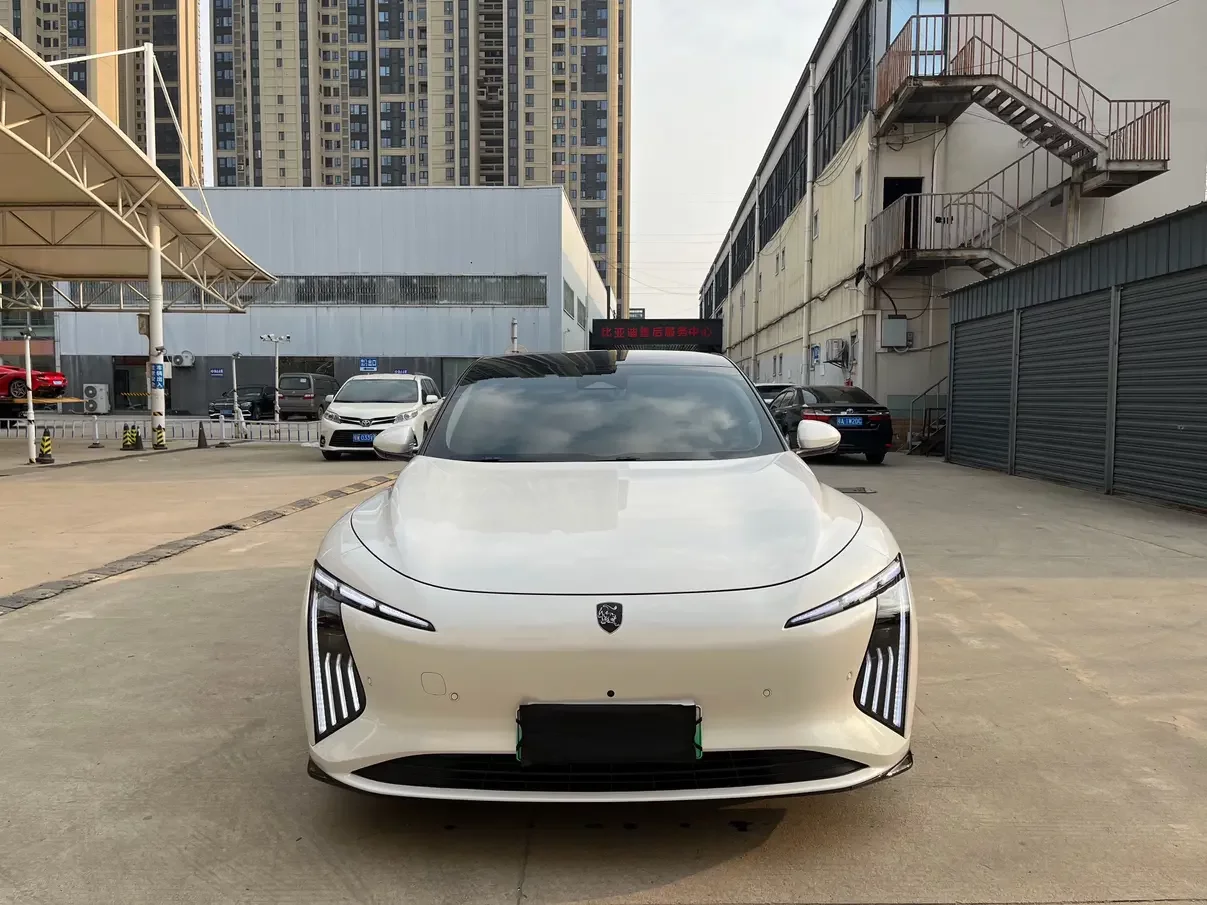 Forthing Xinghai S7  из Китая