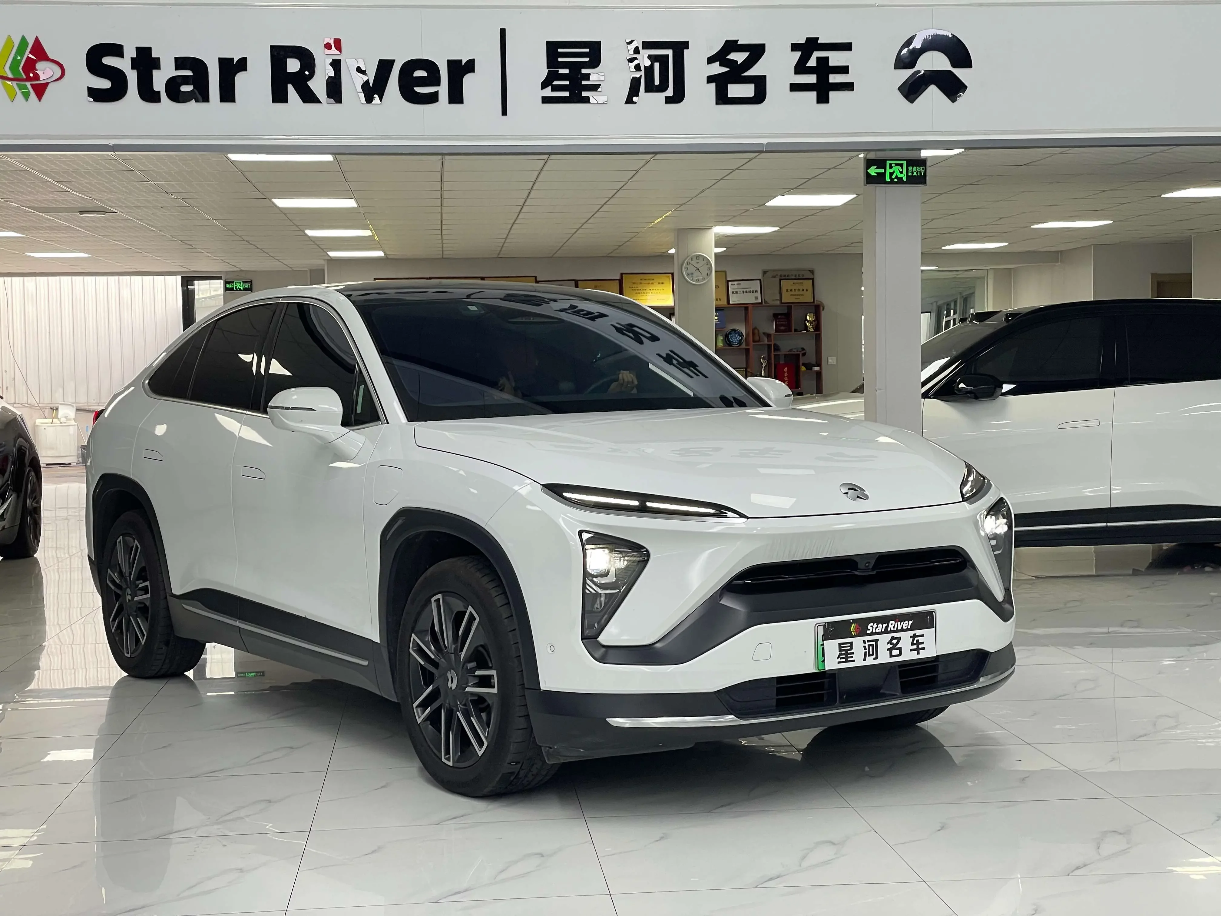 NIO EC6