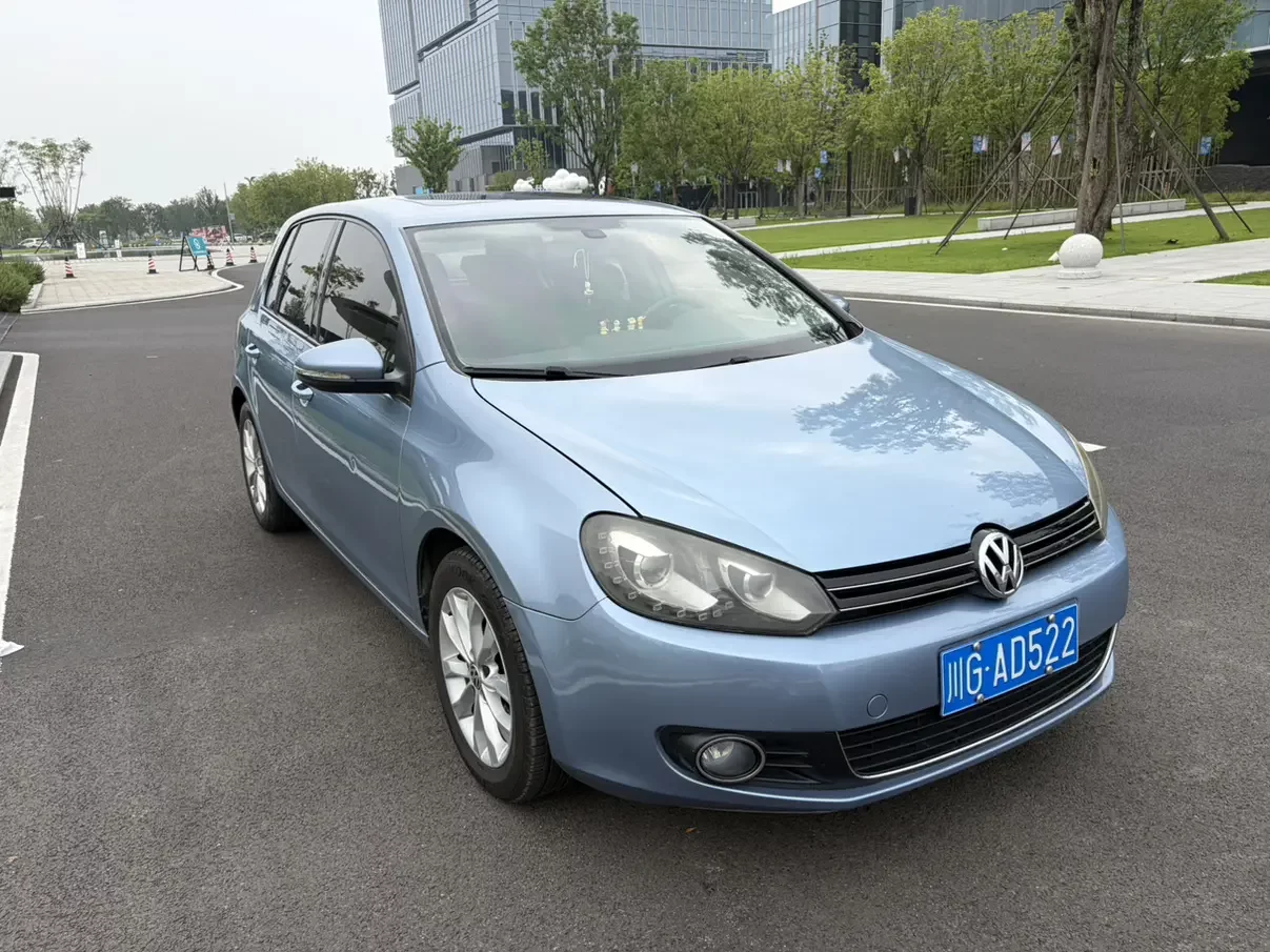 Volkswagen golf