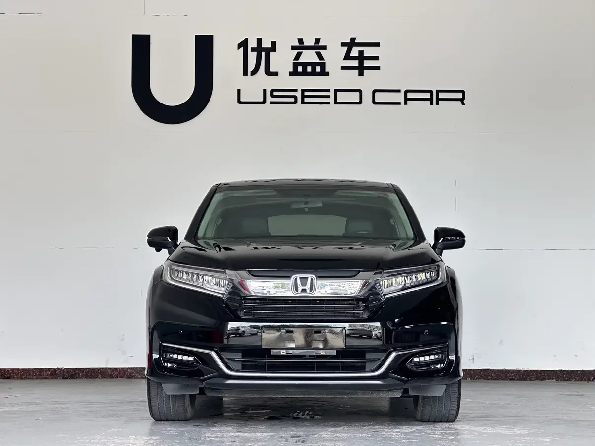 Honda Avancier (Crown Road)  из Китая