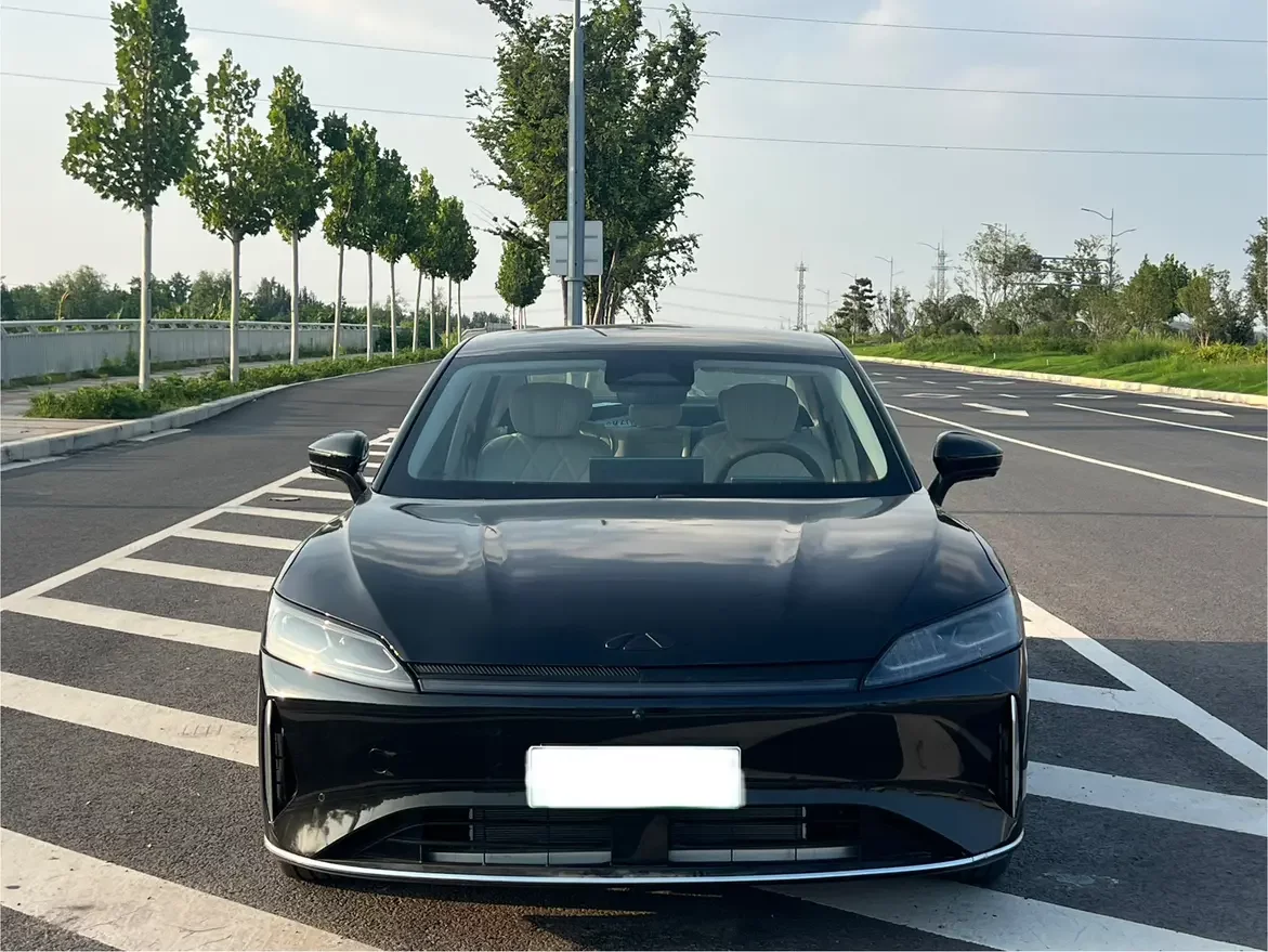 Chery Fengyun A9L  из Китая