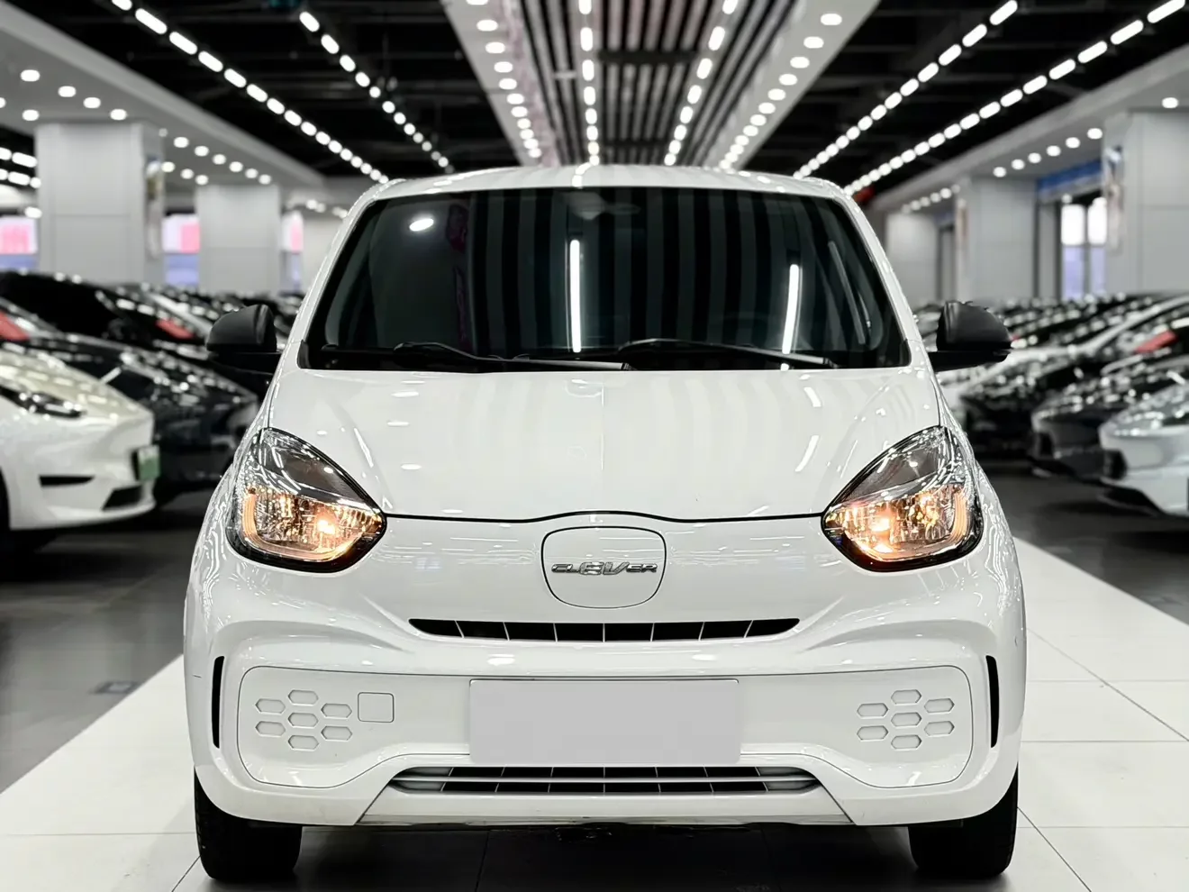 Roewe CLEVER  из Китая