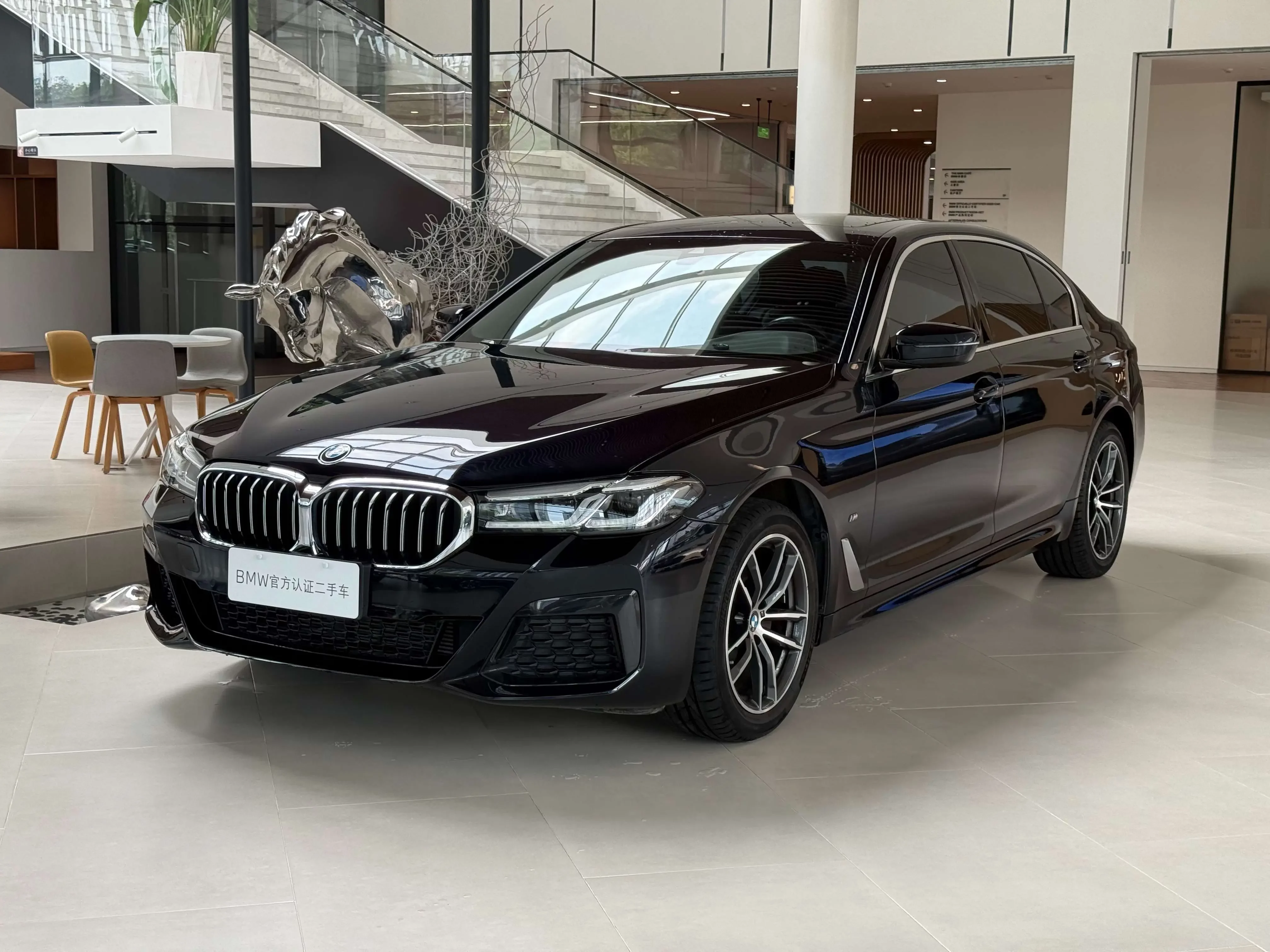 BMW 5-SERIES