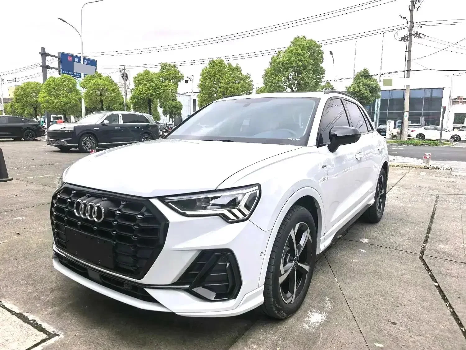 Audi Q3