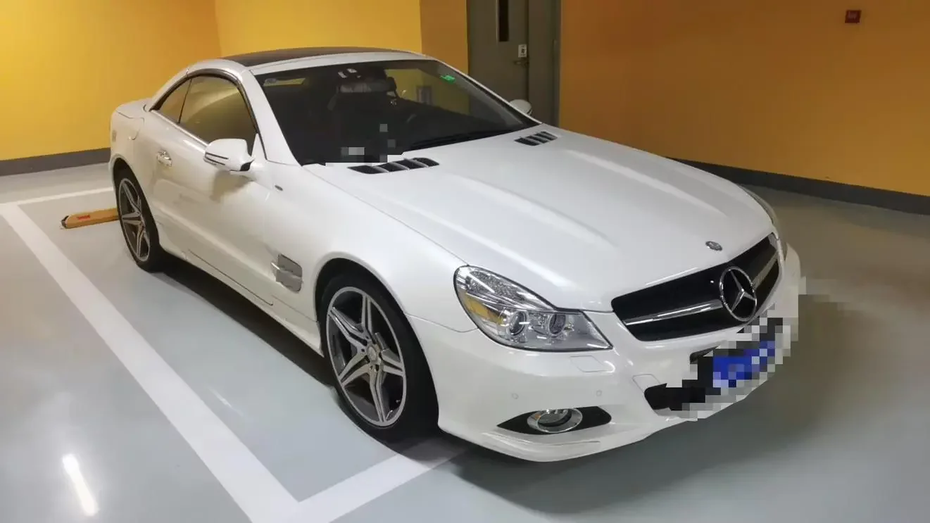 Mercedes-Benz SL Class