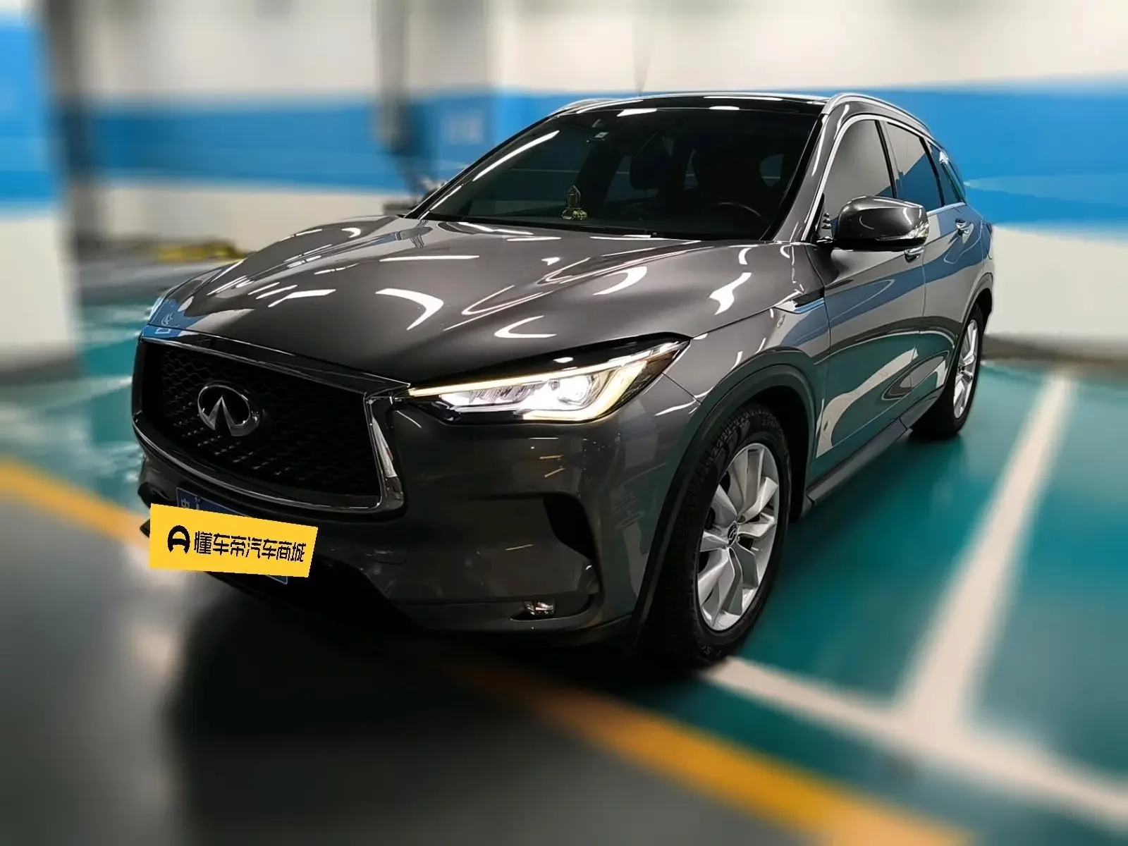 Infiniti QX50  из Китая