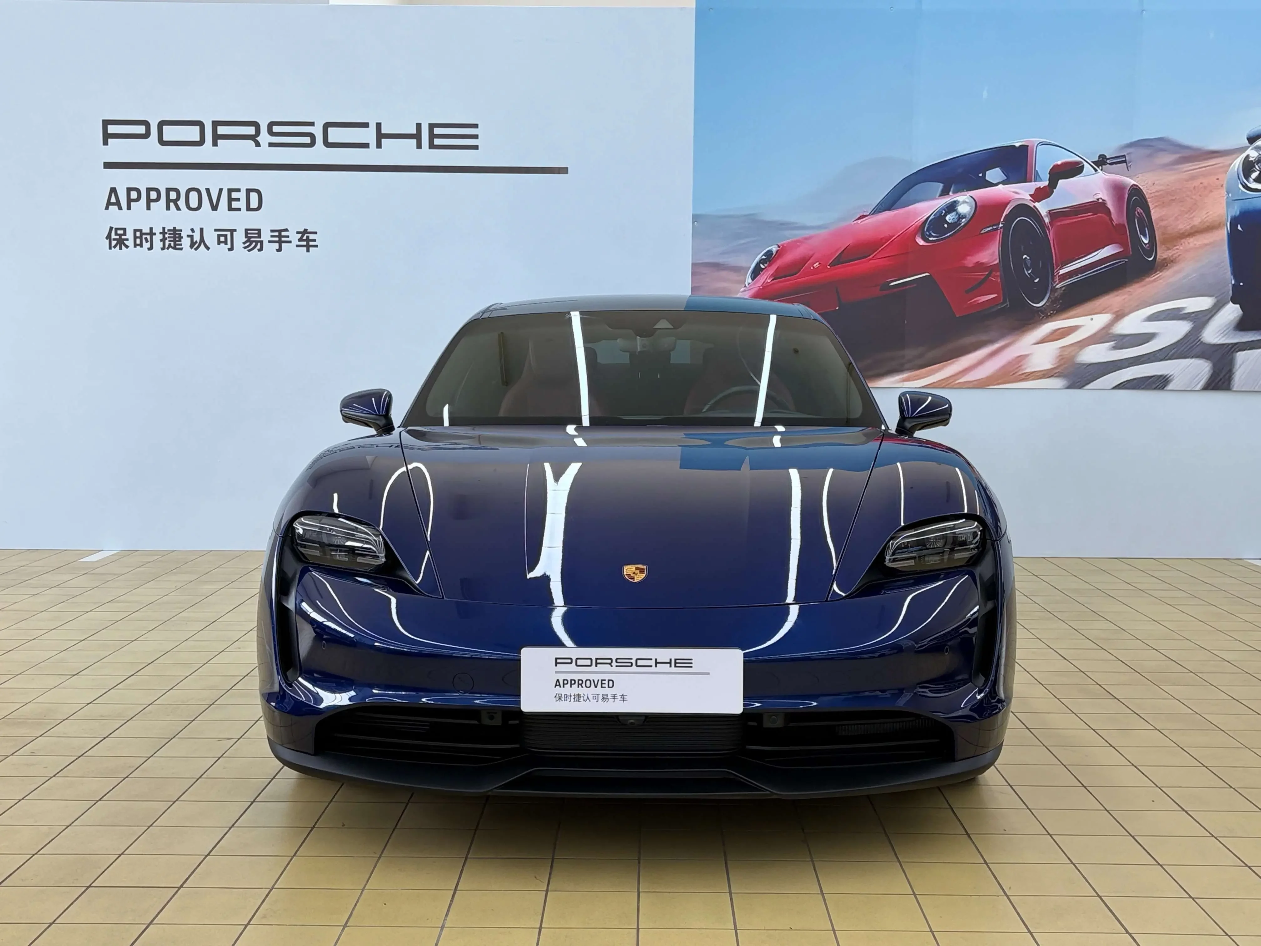 Porsche Taycan  из Китая