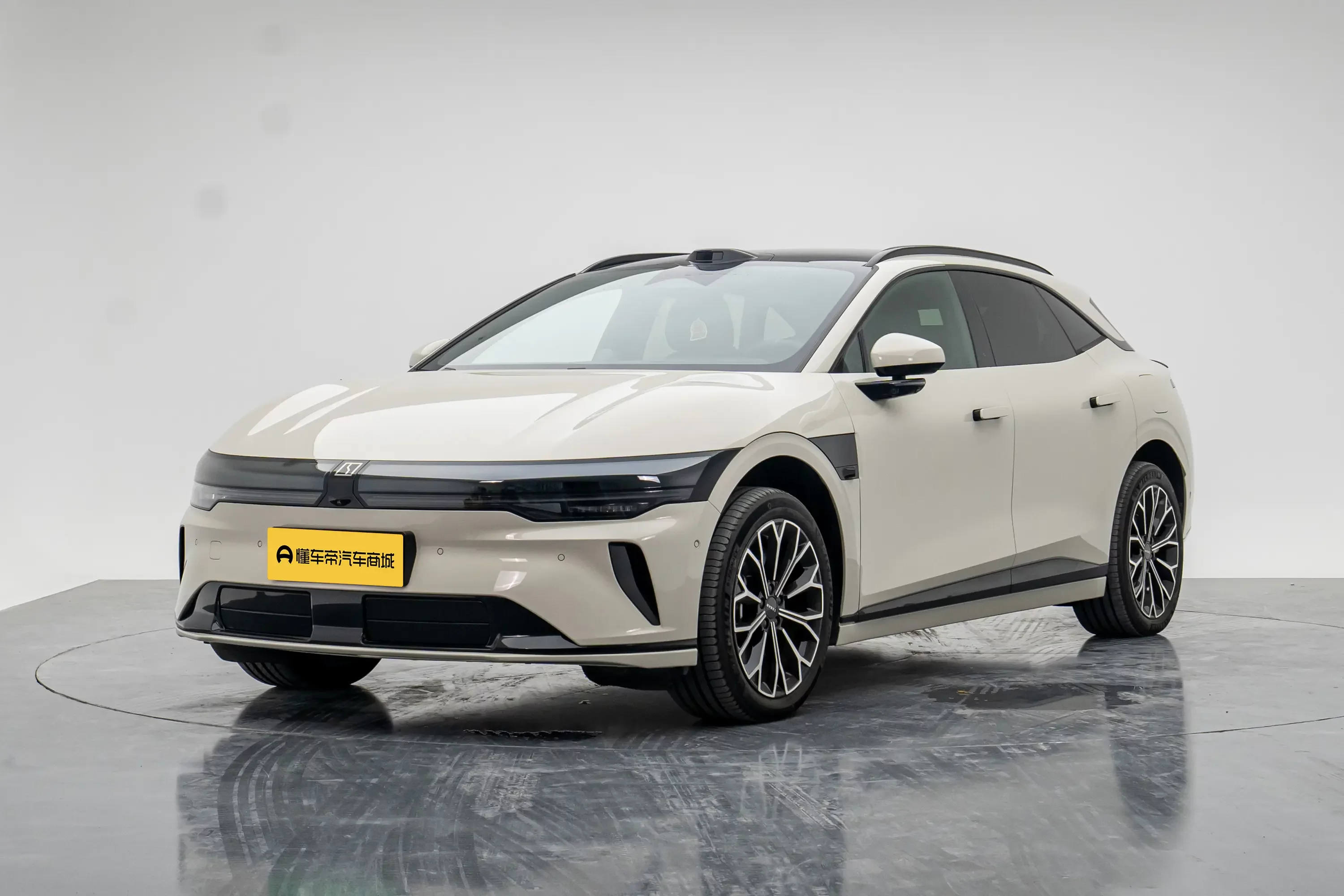 ZEEKR 007GT