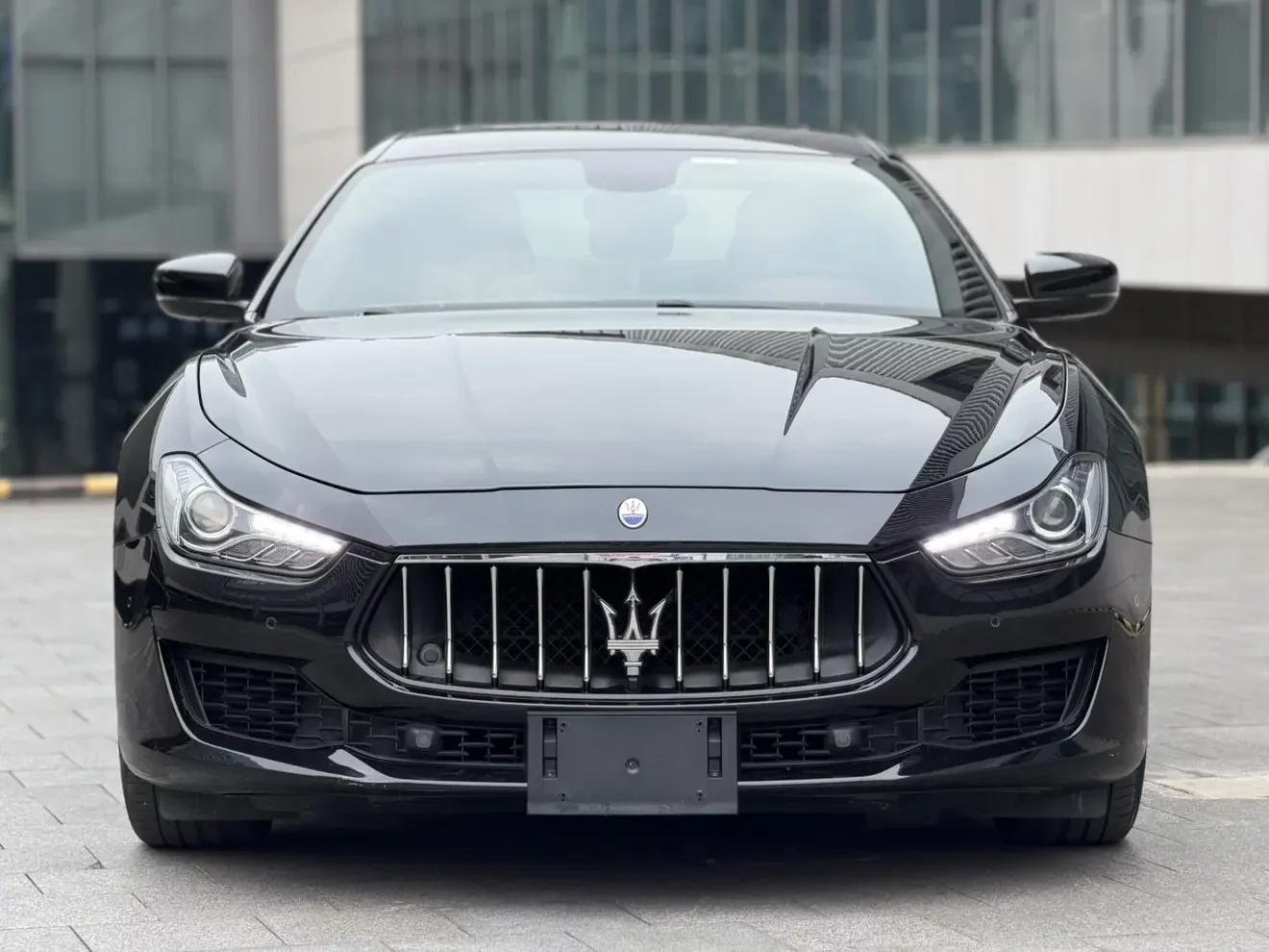Maserati Ghibli  из Китая